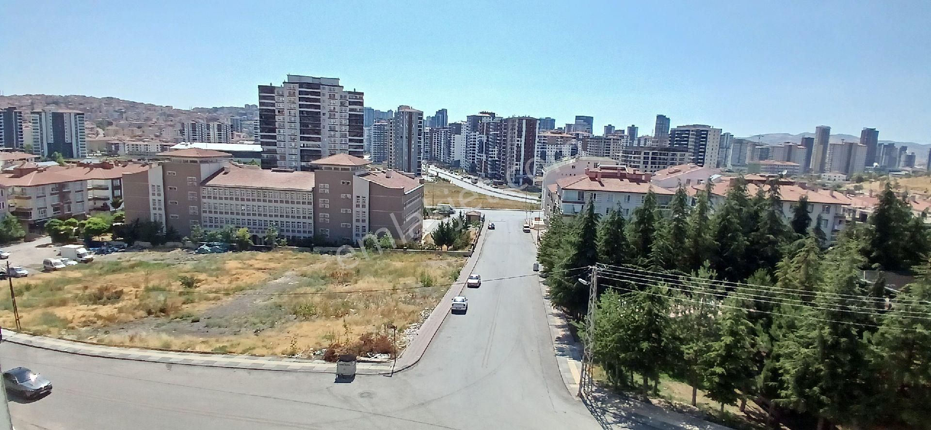 Atapark Taşocağı Caddesi Mevlana İlkokulu Arkasımanzaralı 3+1