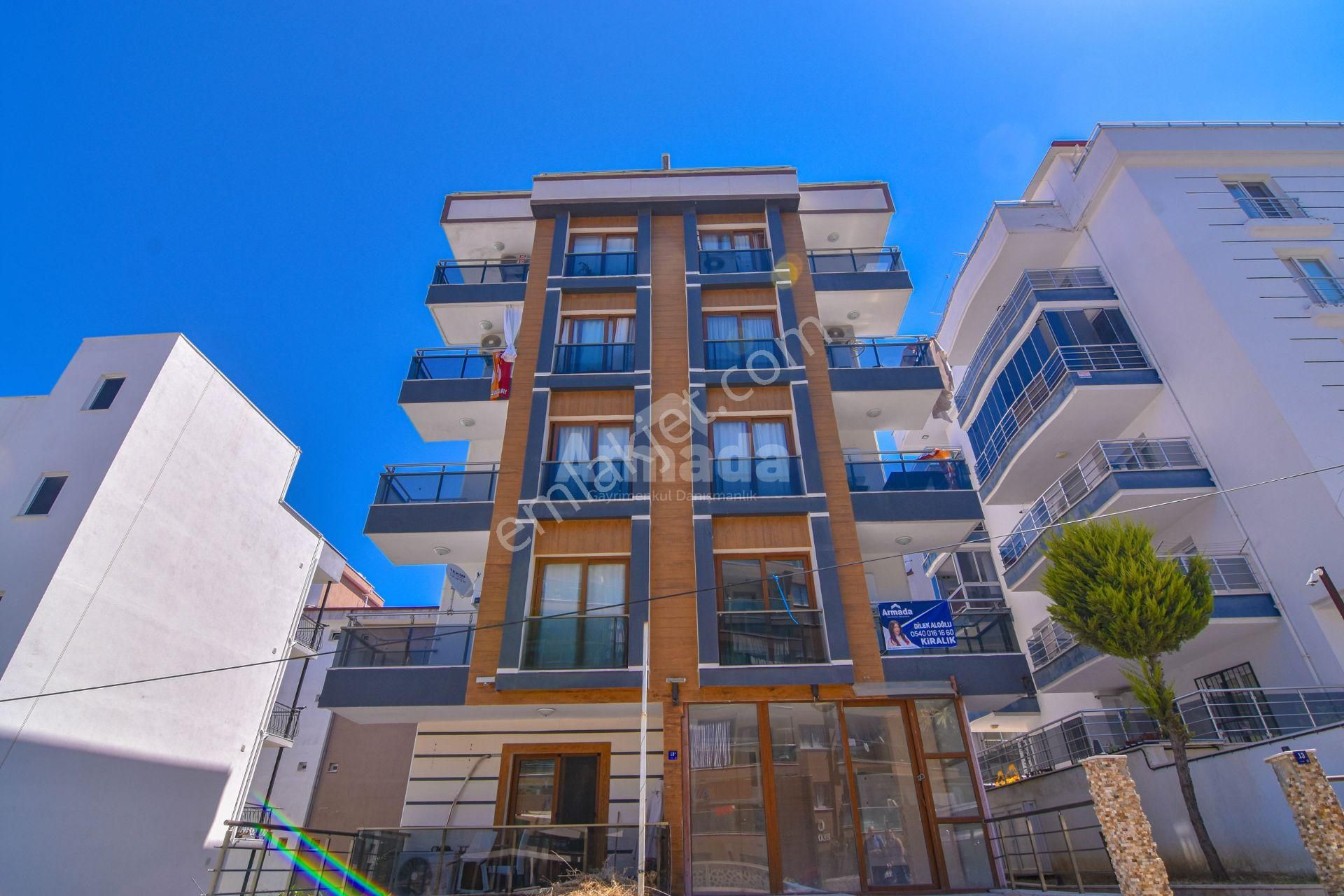 Kuşadası İkiçeşmelik'te Merkeze Yakın 2+1 Kiralık Daire