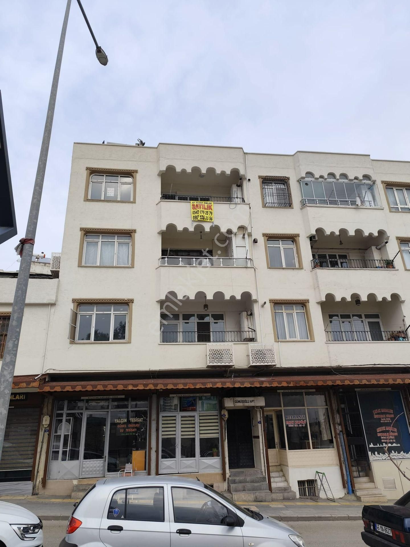 Ayyıldız Emlaktan 180 M2 4+1 Daire Park Cepheli Cadde Üzeri