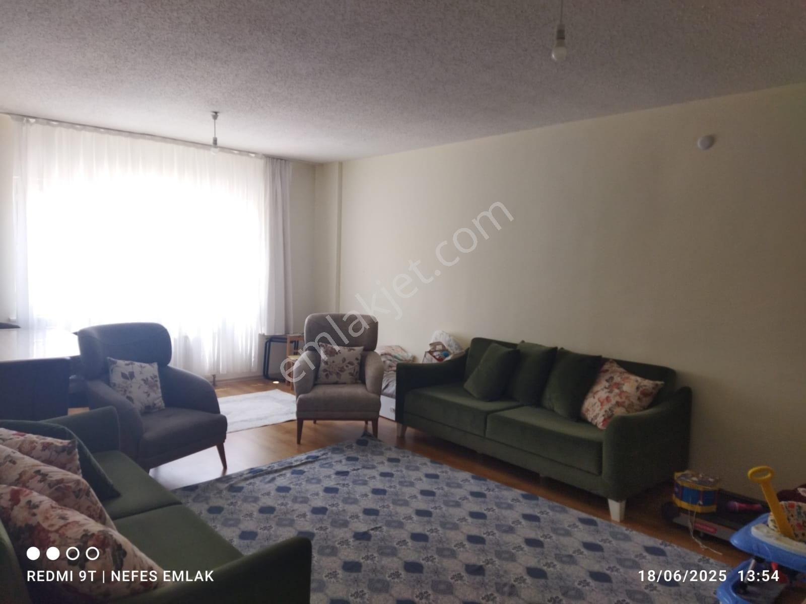 Nefes Emlaktan Satılık 3+1 Daire
