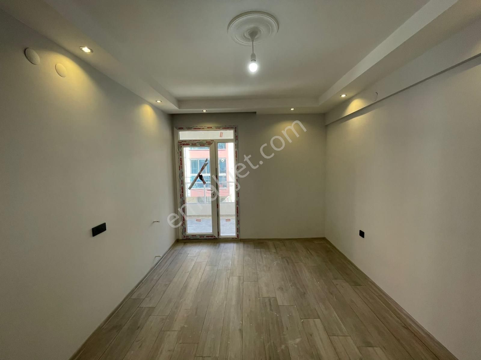 2+1 Geniş Kapalı Mutfak Daire - Görsel 7