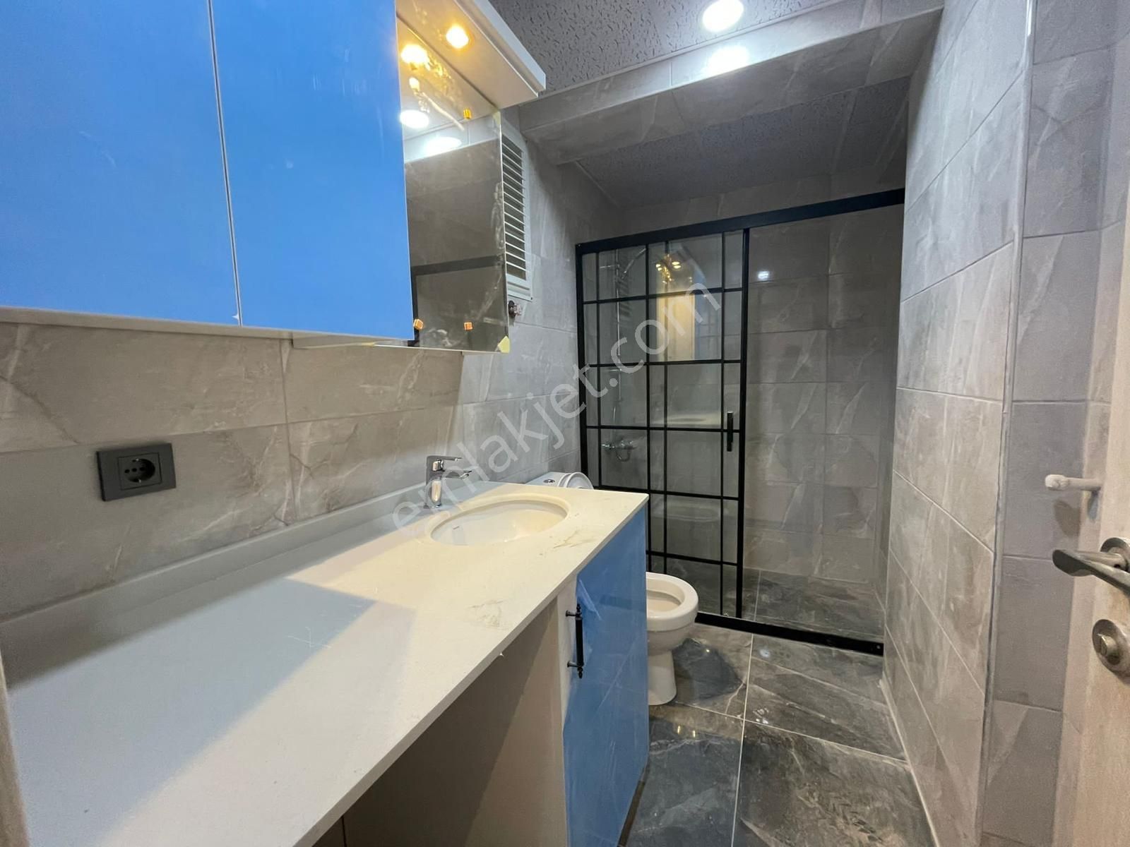 2+1 Geniş Kapalı Mutfak Daire - Görsel 3