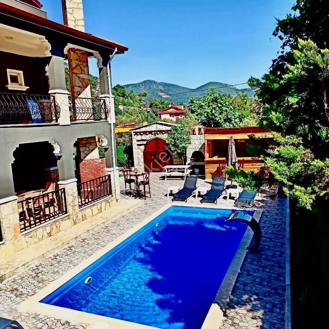 Göcek’te Özel Havuzlu, Kat Mülkiyetli, Full Eşyalı Villa – Hem Yaşam Hem Yatırım İçin Eşsiz Fırsat