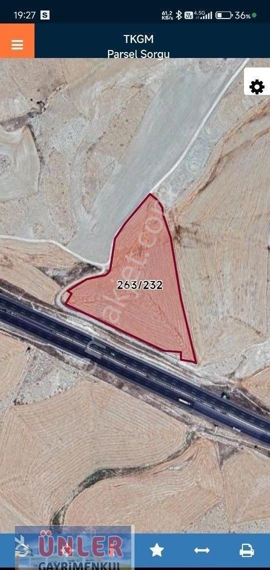 Alpagutta Asfalta Sıfır Ticari Arazimiz Cazip Fiyata Satılıktır