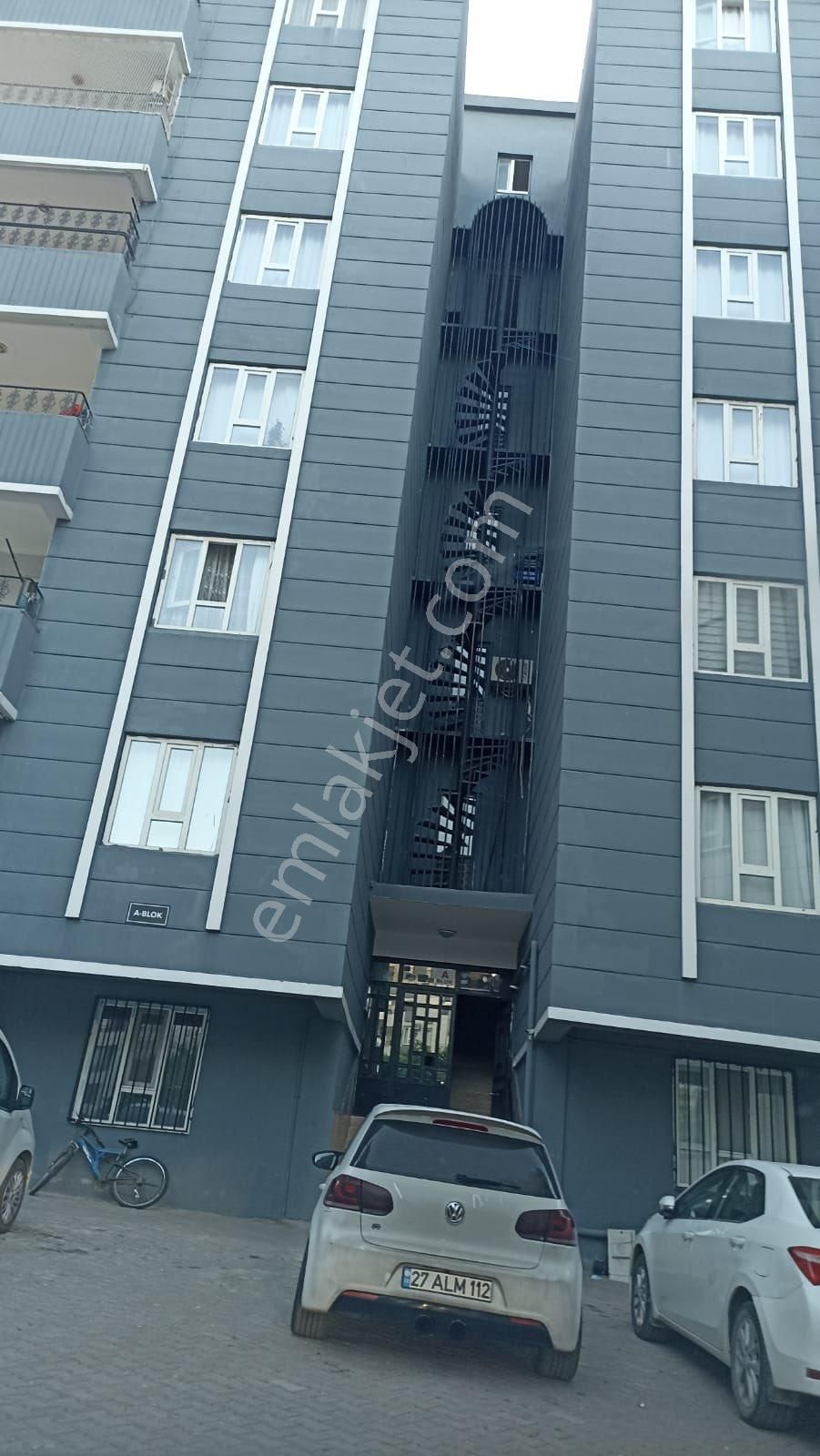 Realite Tapudan Satılık 4+1 Uygun Daire