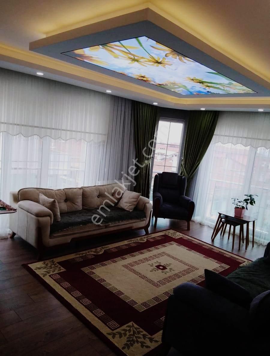 Reşadiye Mahallesinde 3+1 Satılık Daire İmkanı
