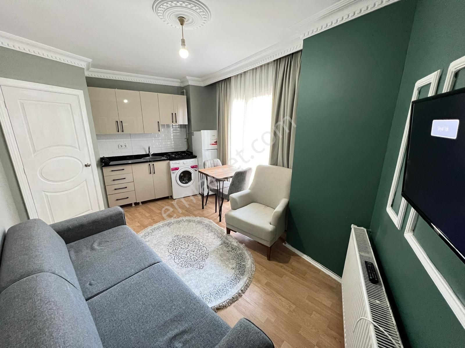 Cadde Arkası 4.kat Full Eşyalı Lüks 2+1 Daire+hemen Taşın