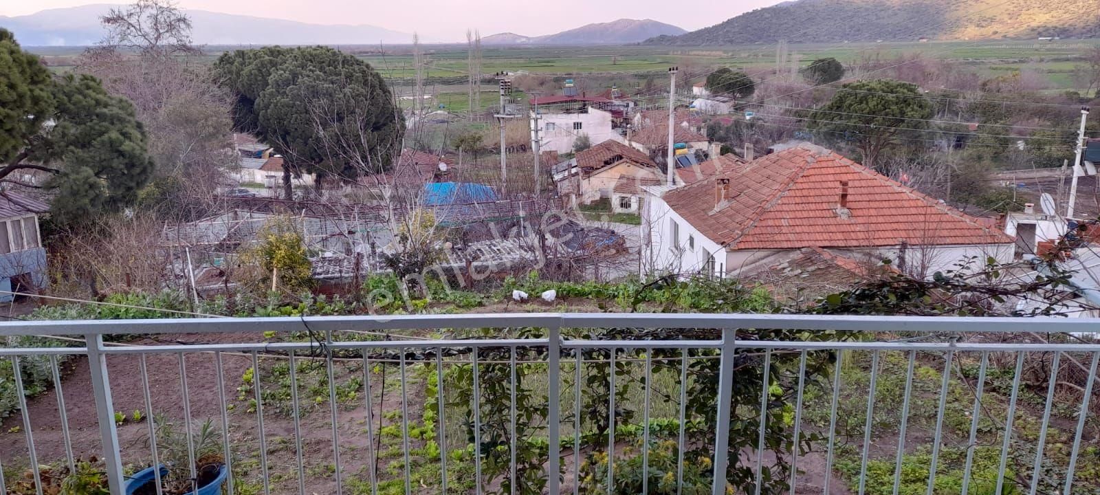 Aydın Söke Nalbantlar Mah Önü Açık İçinde 2+1 Odası Olan Geniş Bahçeli Satılık Müstakil Ev - Görsel 6