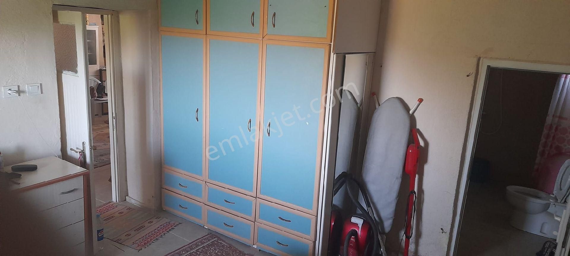 Aydın Söke Nalbantlar Mah Önü Açık İçinde 2+1 Odası Olan Geniş Bahçeli Satılık Müstakil Ev - Görsel 11