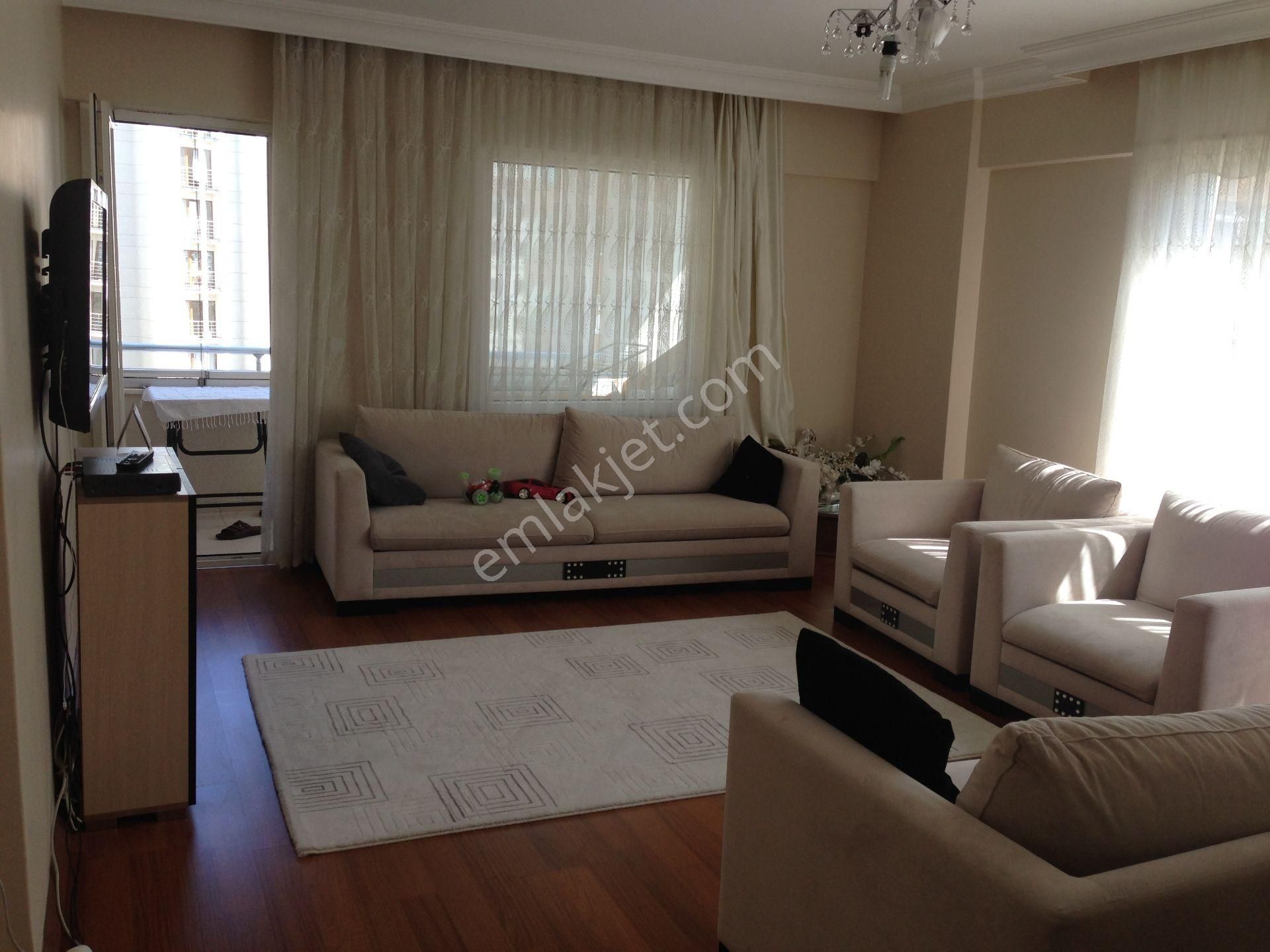 Çağdaş Cemkent Sitesinde Memura Kiralık Daire
