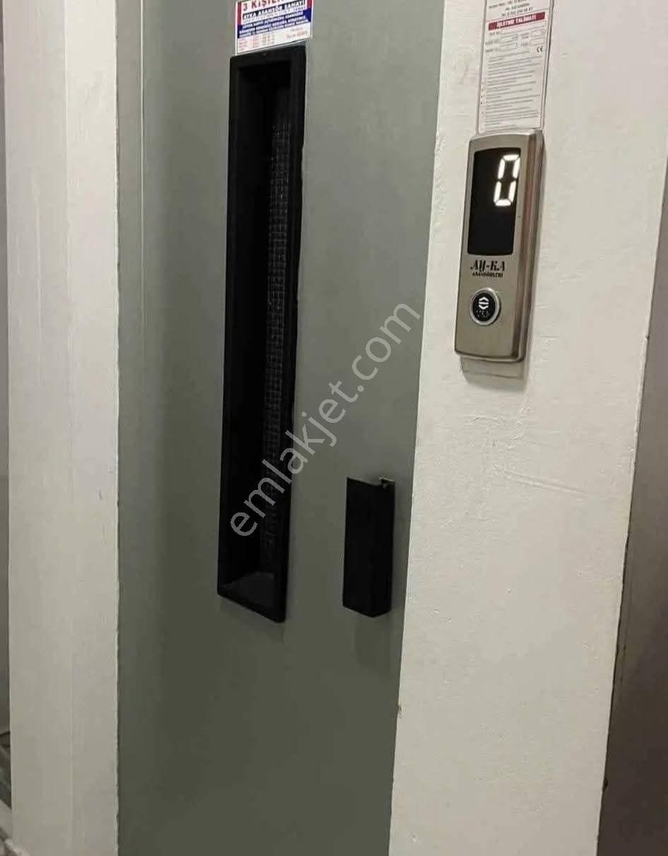 Samsun İlkadım Ulugazi Mahallesi'nde Asansörlü Masrafsız 2+1 Satılık Daire