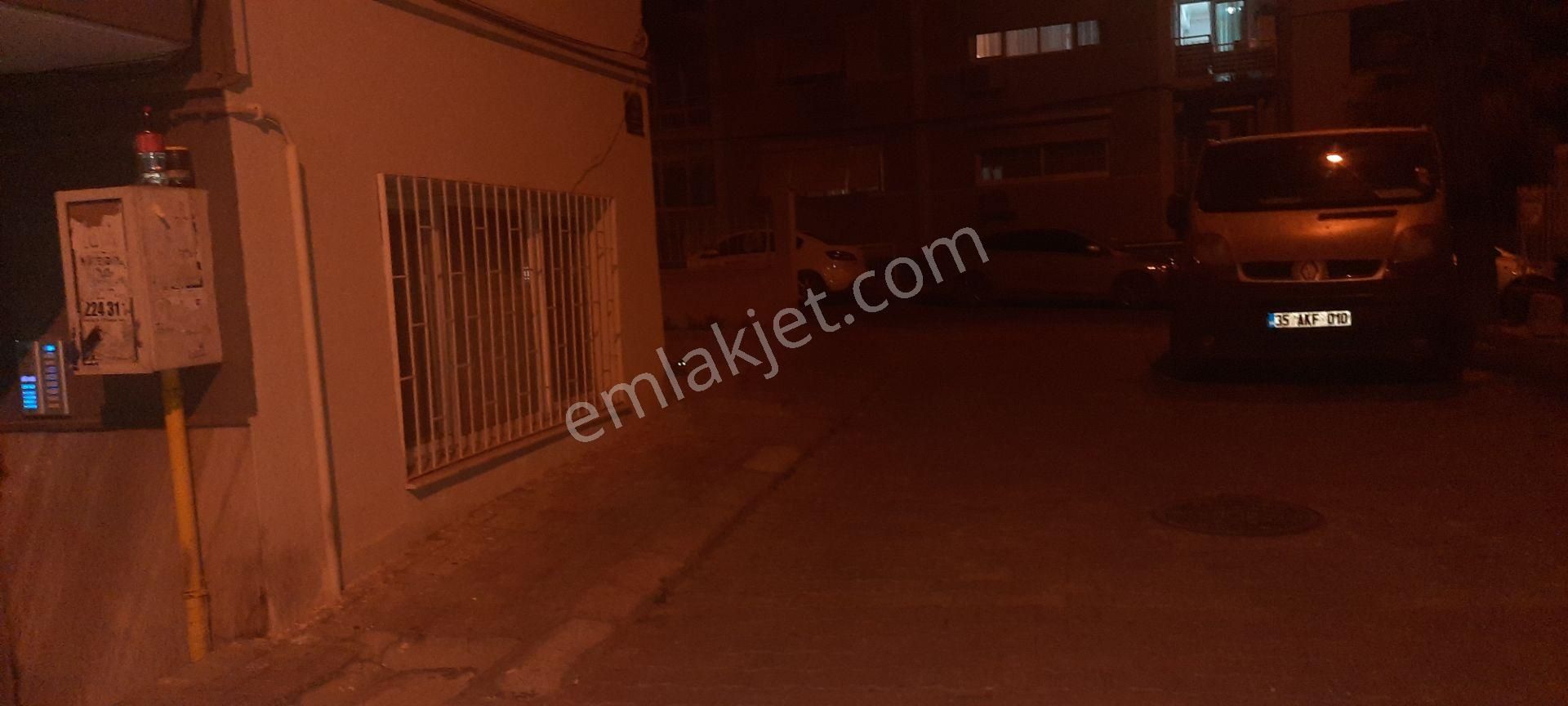 İzmir'in En Popüler Semti F.altay Meydanı, Üçkuyularda Satılık Daire - Görsel 15