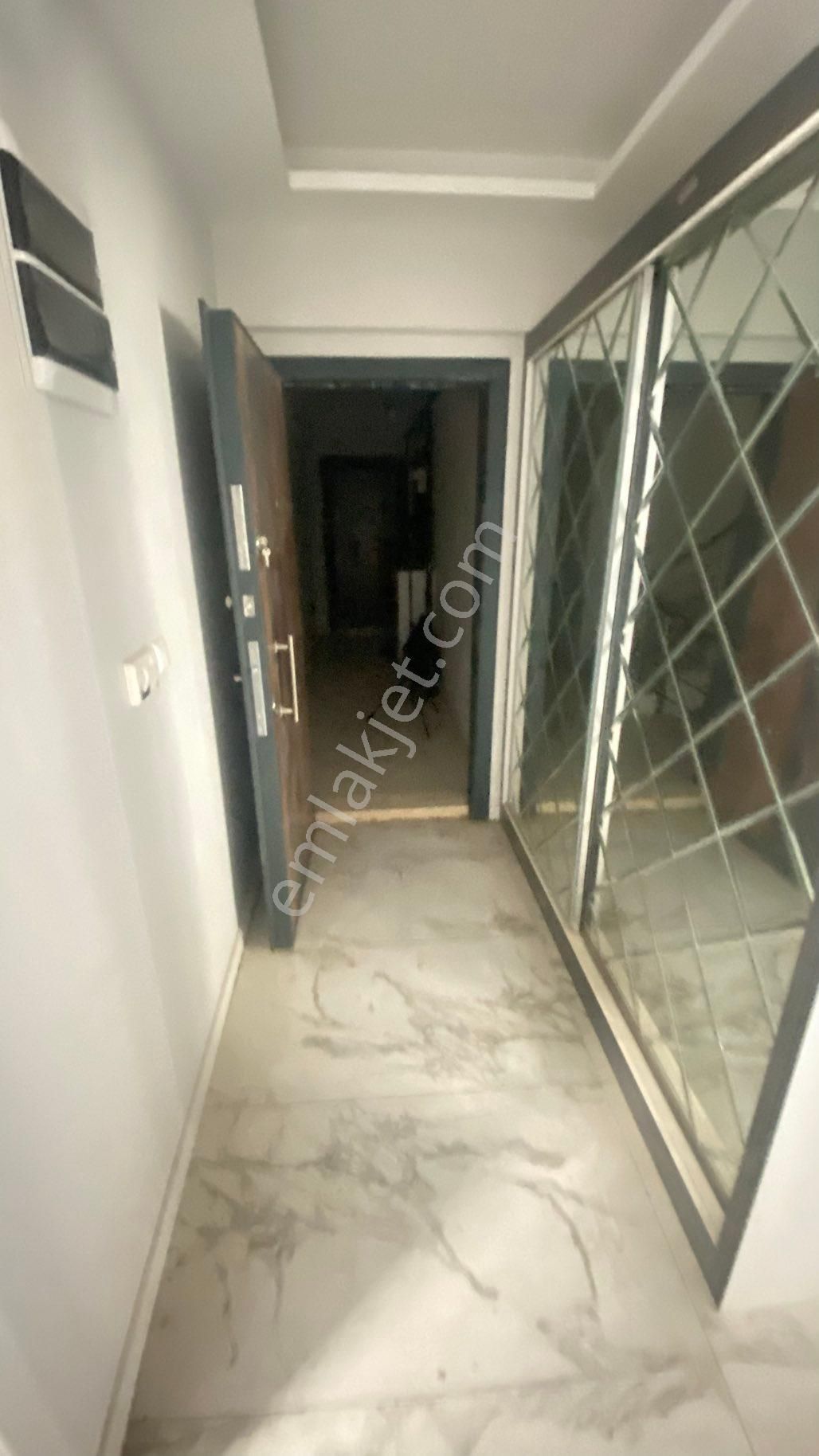 Yeni Mahallede Merkeze Çok Yakın 2+1 Daire