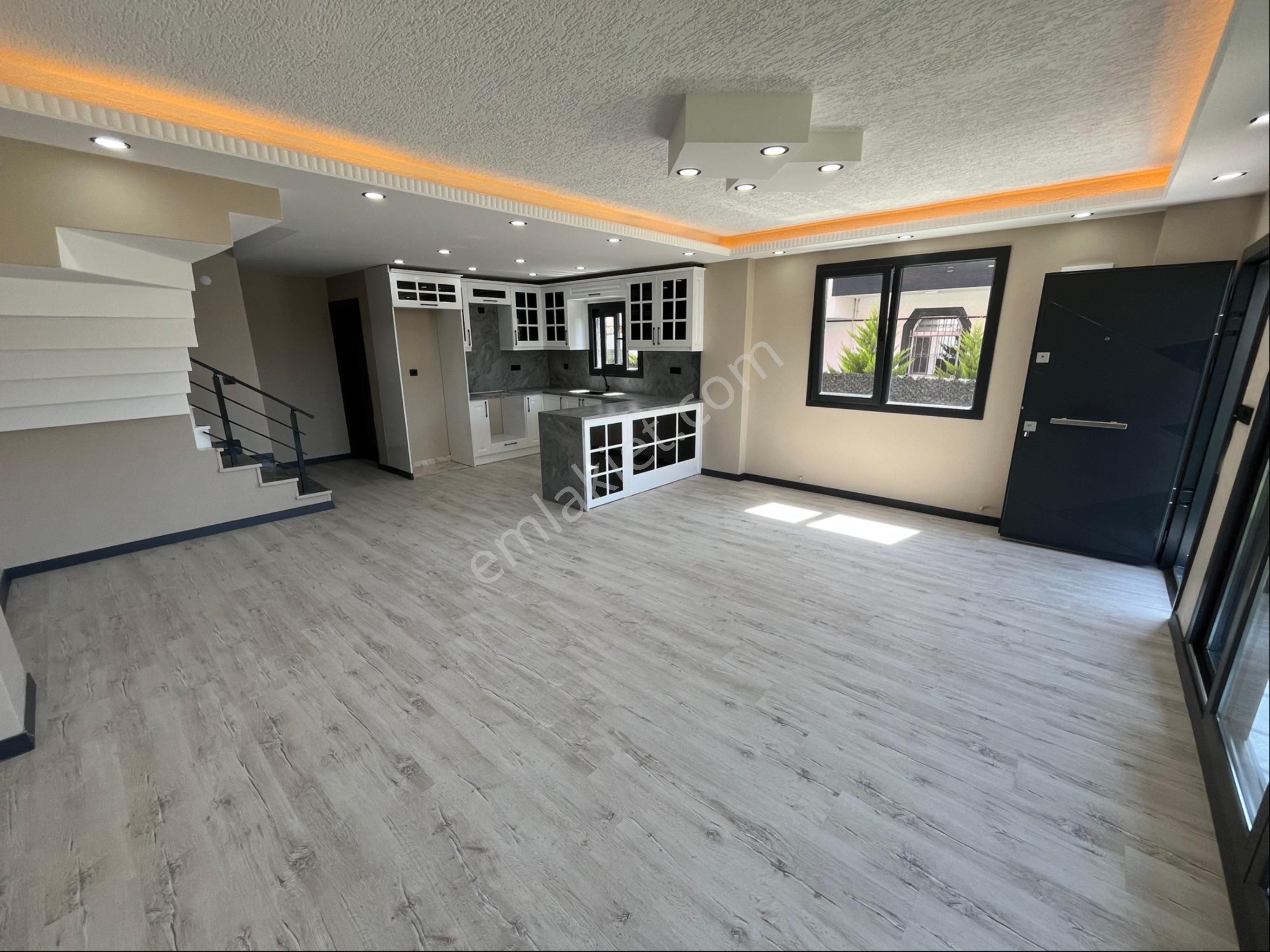 Ata Gayrimenkul'den 2,5 Katlı 350 M2 Arsa Donanımlı Lüks Villa - Görsel 12