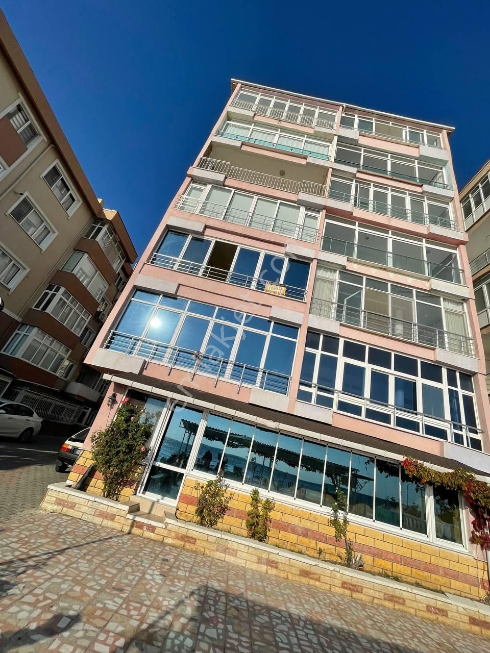 Büyükçekmece De 3+1 Satılık Daire Denize Sıfır 165 M2 - Görsel 5