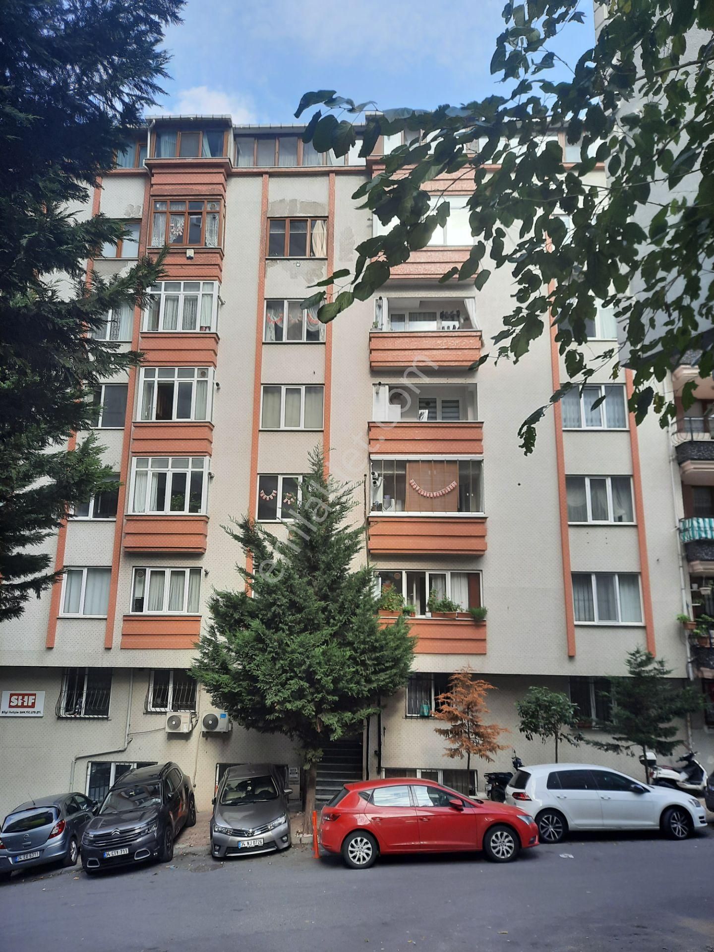 Mecidiyeköy Eski Profilo Avm Yanı 3+1 2. Kat 138 M2 Asansörlü Kombili Balkonlu Çift Tuvaletli Ferah