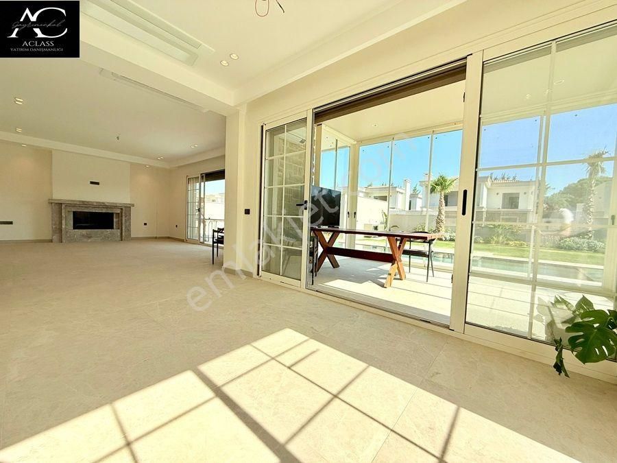 Denıze İlk Sıtede-7/24 Güvenlik-özel Havuz/otopark-yerden Isıtma-ultra Lüx-584 M2 Bahçe-müstakil - Görsel 19