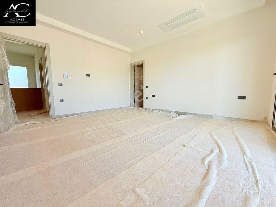 Denıze İlk Sıtede-7/24 Güvenlik-özel Havuz/otopark-yerden Isıtma-ultra Lüx-584 M2 Bahçe-müstakil - Görsel 29