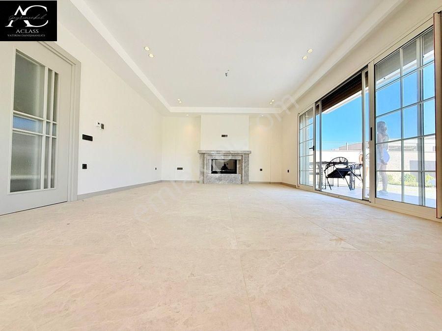 Denıze İlk Sıtede-7/24 Güvenlik-özel Havuz/otopark-yerden Isıtma-ultra Lüx-584 M2 Bahçe-müstakil - Görsel 21