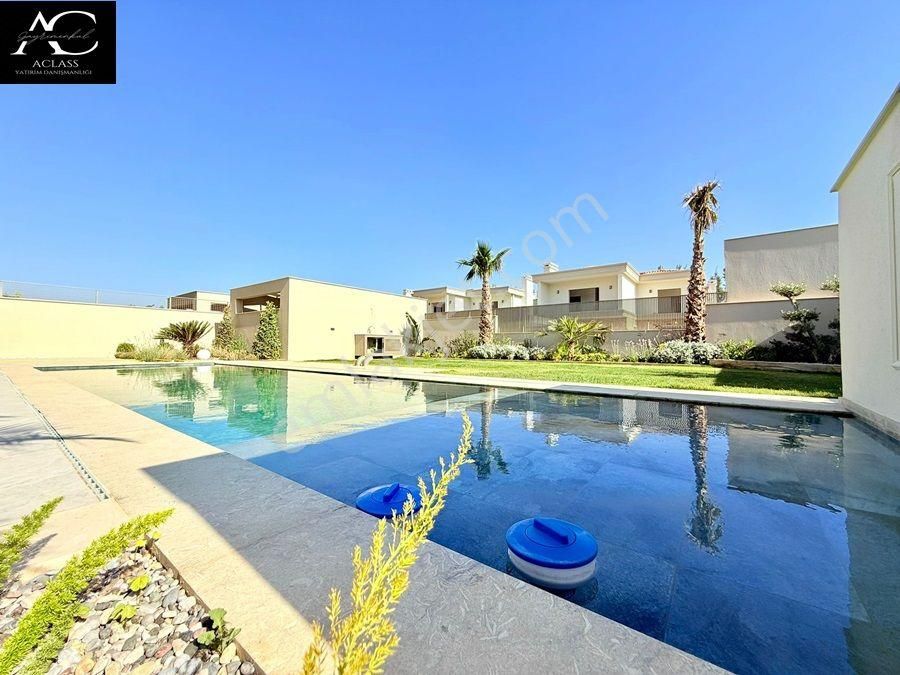 Denıze İlk Sıtede-7/24 Güvenlik-özel Havuz/otopark-yerden Isıtma-ultra Lüx-584 M2 Bahçe-müstakil - Görsel 13