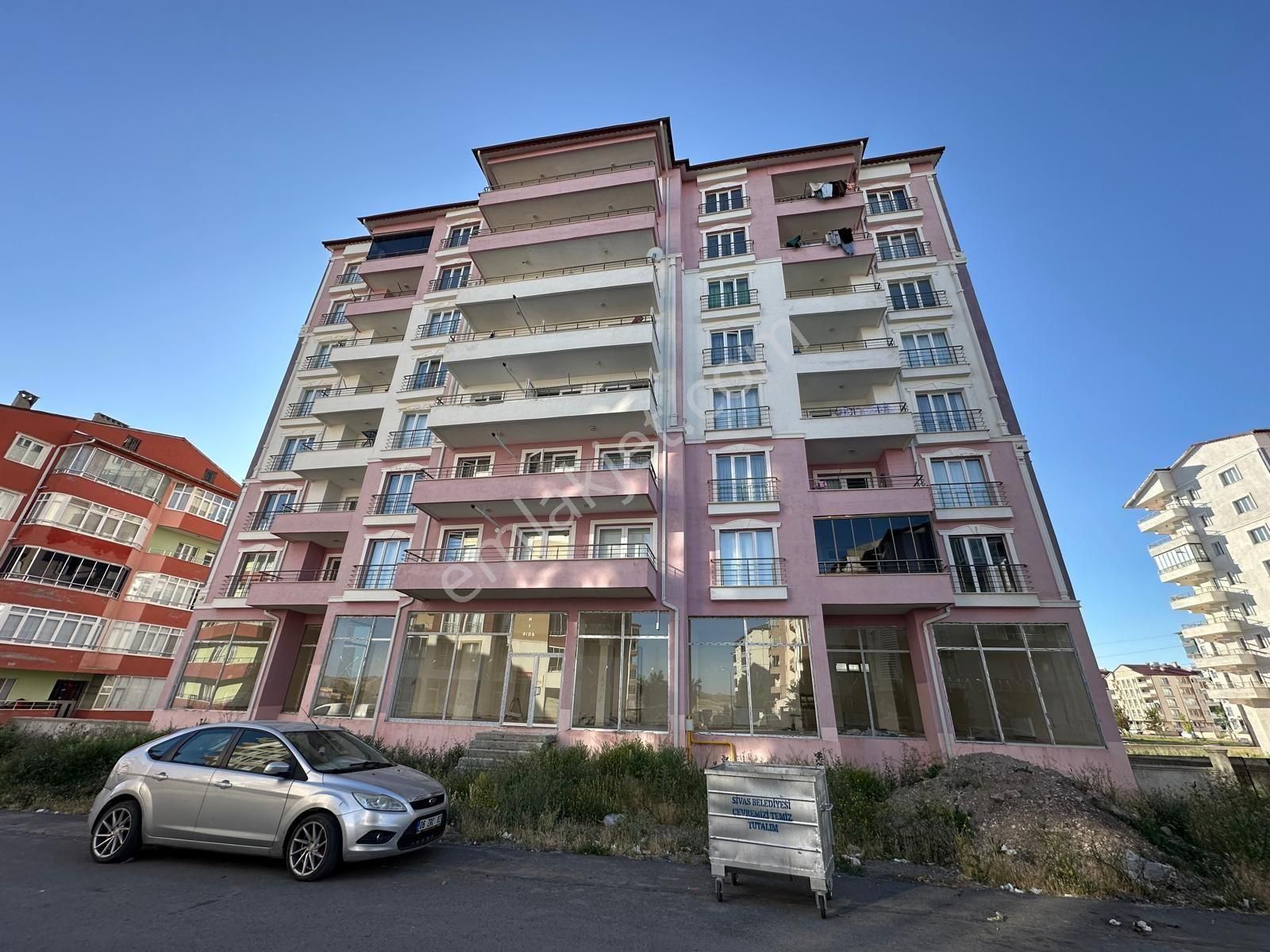 Karahan Emlak'tan Satılık Sıfır✅şeyhşamil Mahallesinde✅3.kat . Full Yapılı 135 M²*3+1 Lüx