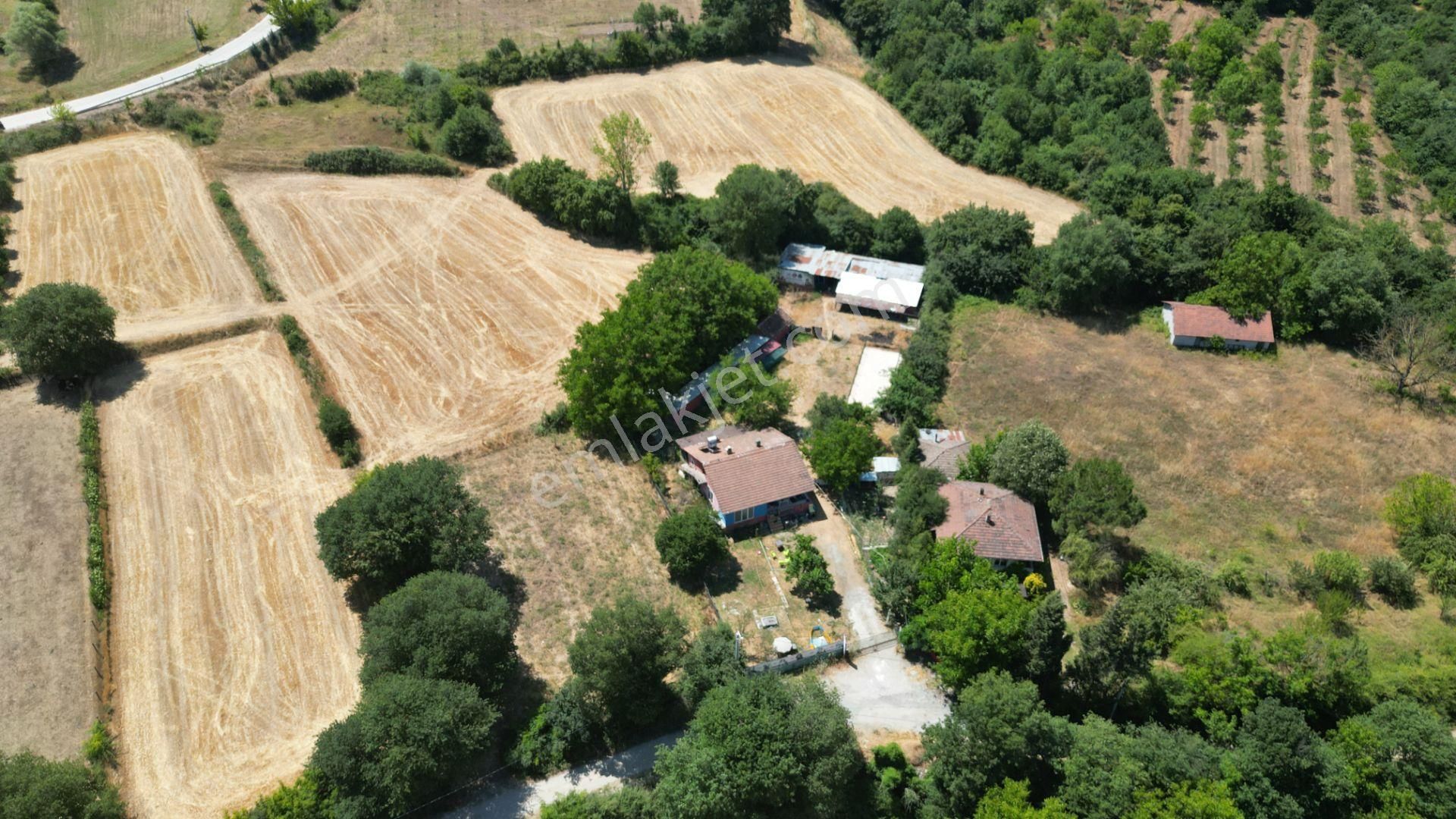 Kocaeli Karamürsel Yalakdere Satılık Müstakil Ev Ve Arsası 2535 M2 - Görsel 2