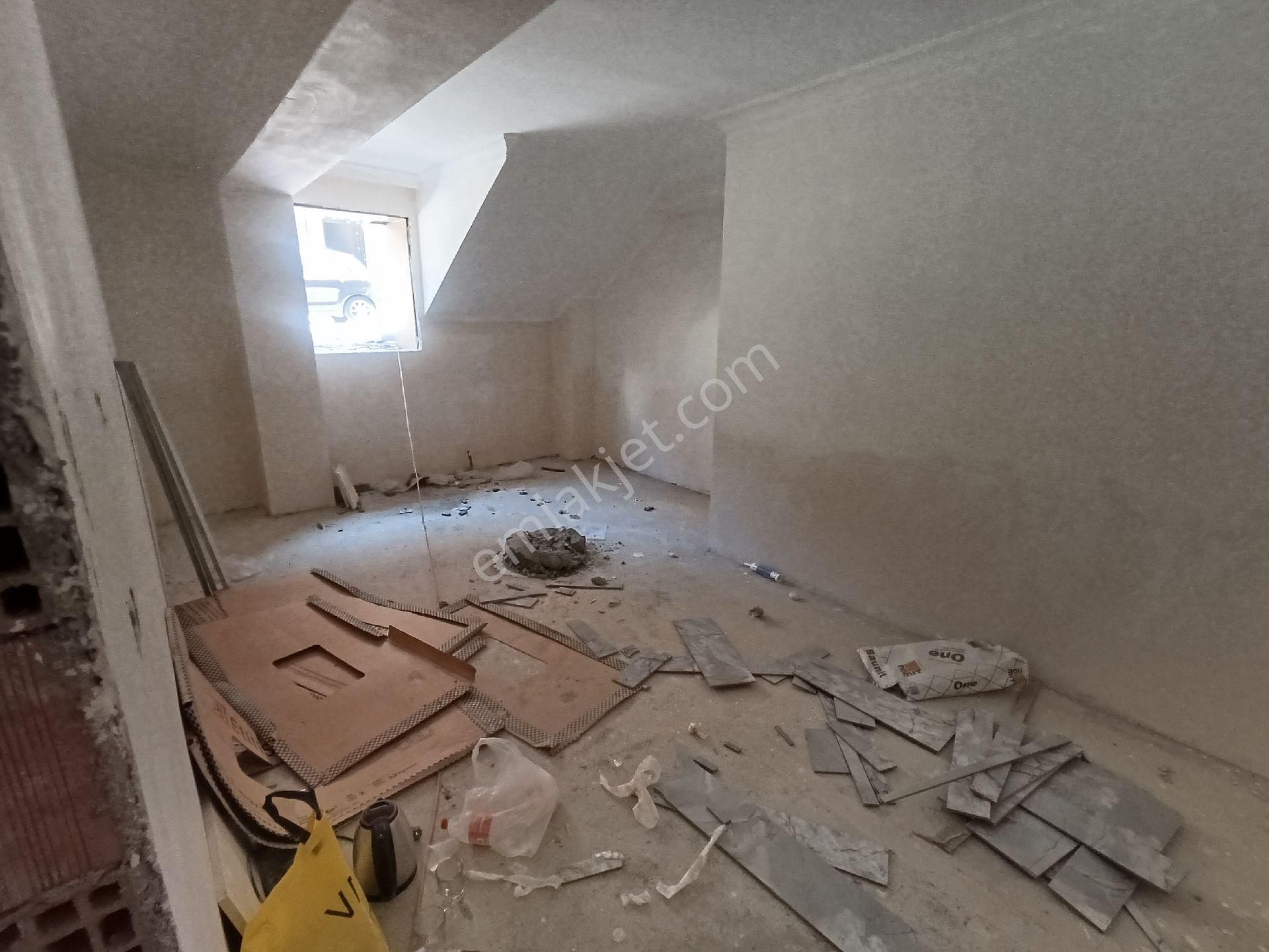 Nadir Emlaktan Sonevlerde Satılık 2+1 Bahçe Katı