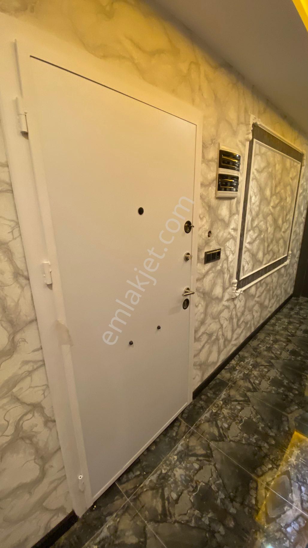Ordu Caddesinde Kiralık Delüks 4+1 Daire!