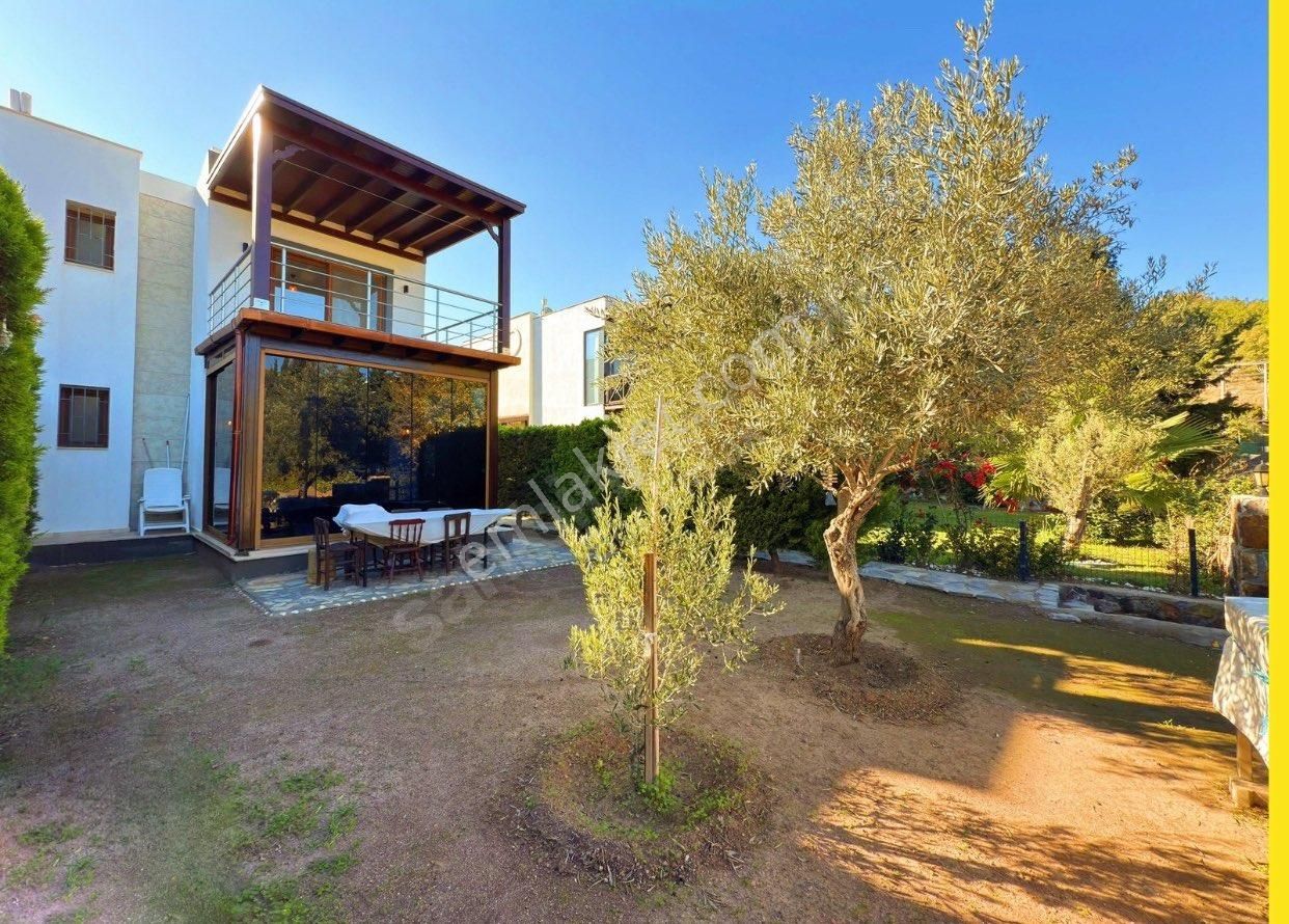 Akyarlar Karaincir De Denize 5 Dakika Yürüme Mesafesinde Müstakil Villa