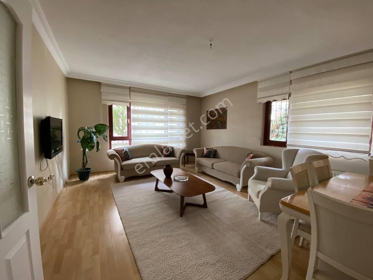 Çankaya Yıldız Hilal Tayland Caddesinde Yapılı Bahçe Kullanımlı 3+1 Satılık Daire