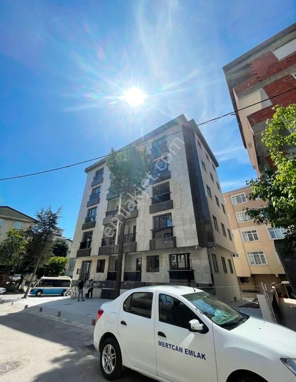 Kartal Metrosu - E5'e Yürüme 10 Dk Lüks 2+1 İskanlı 78m2 Net