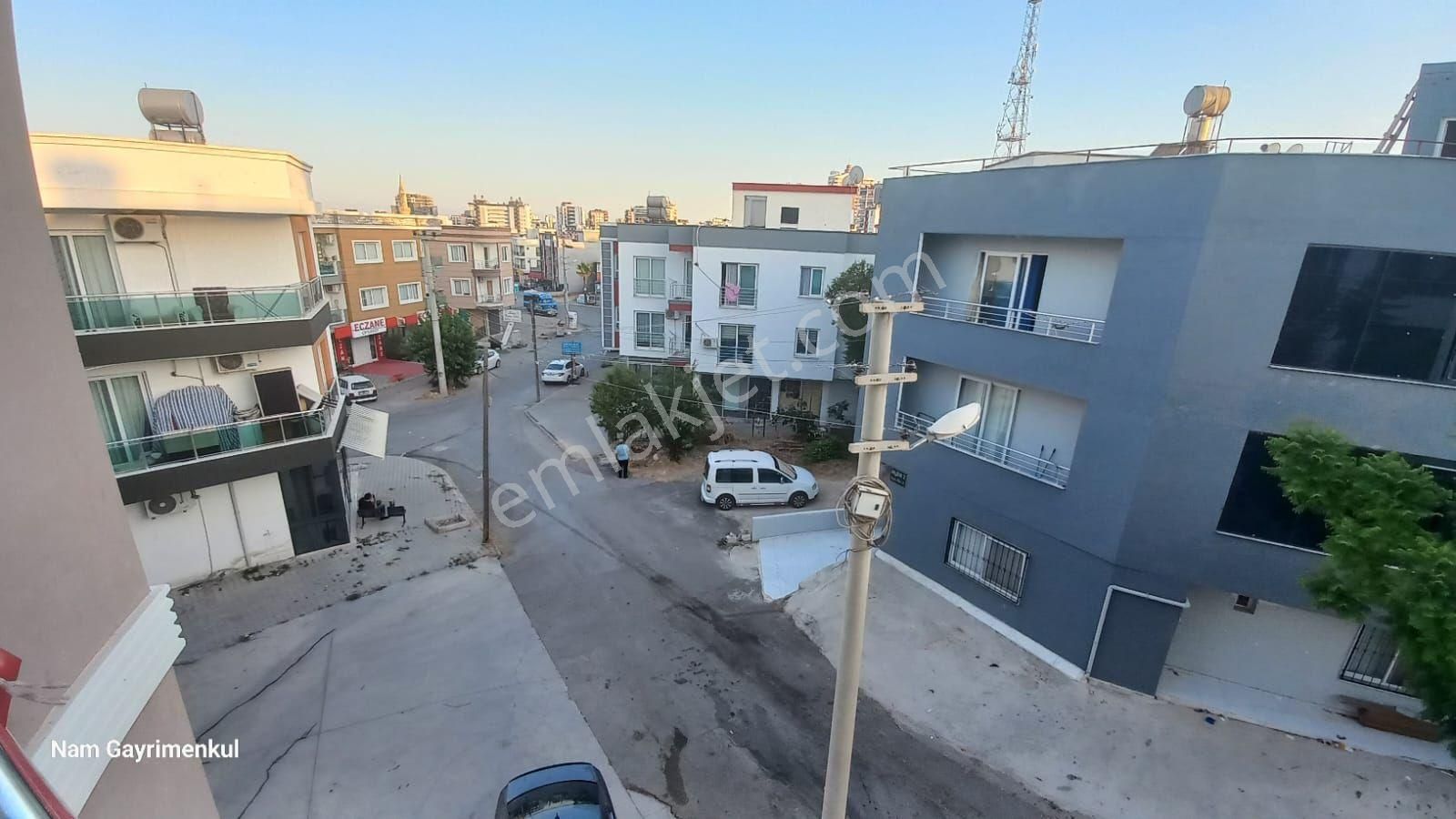 Çiftlikköy Mahallesi'nde Üniversiteye Yürüme Mesafesi 1+1 Kiralık Daire