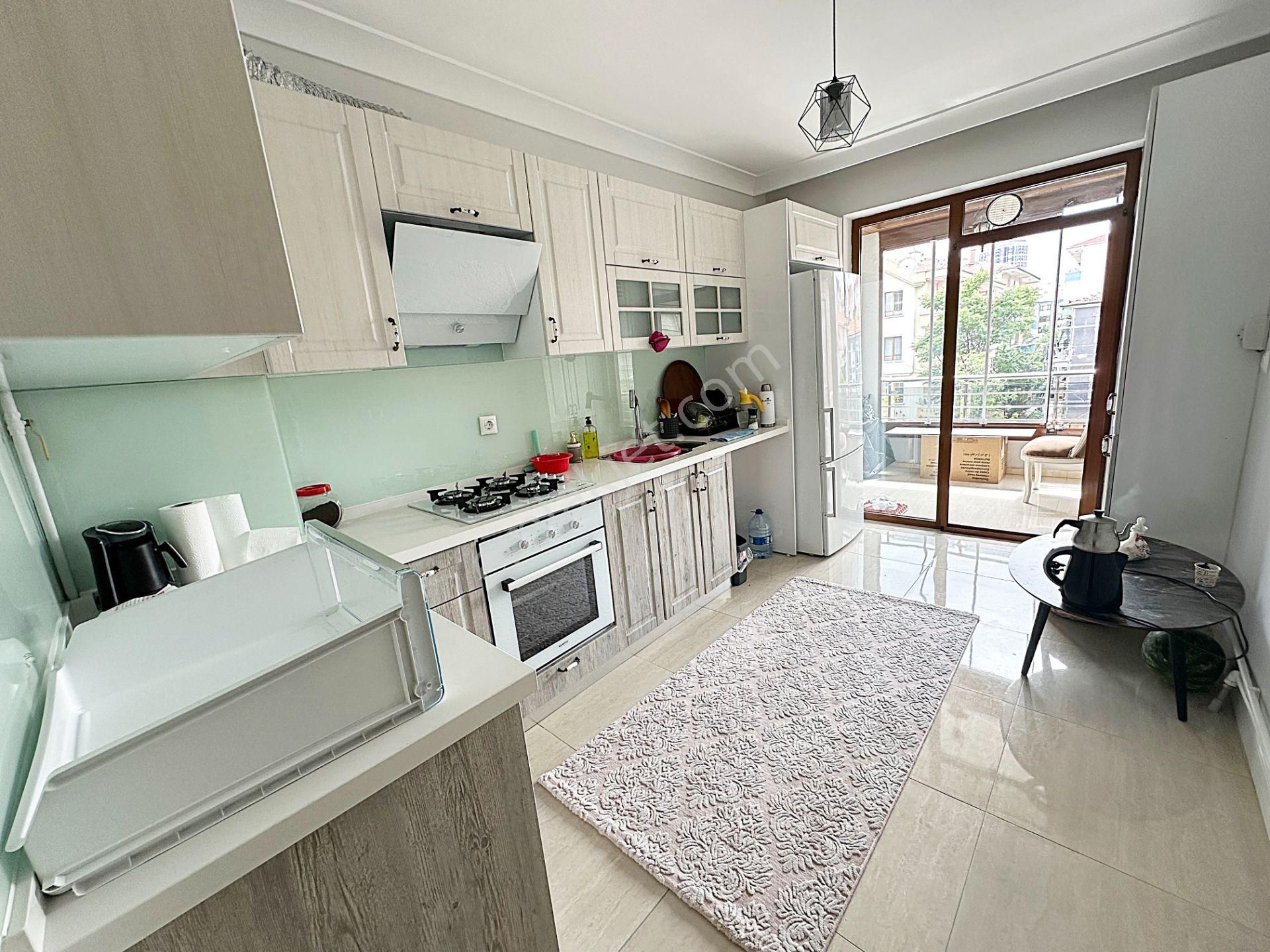 Ayvalı Cadde Üzerin'de 1.kalite Özel Yapımlı Dublex Daire - Görsel 5