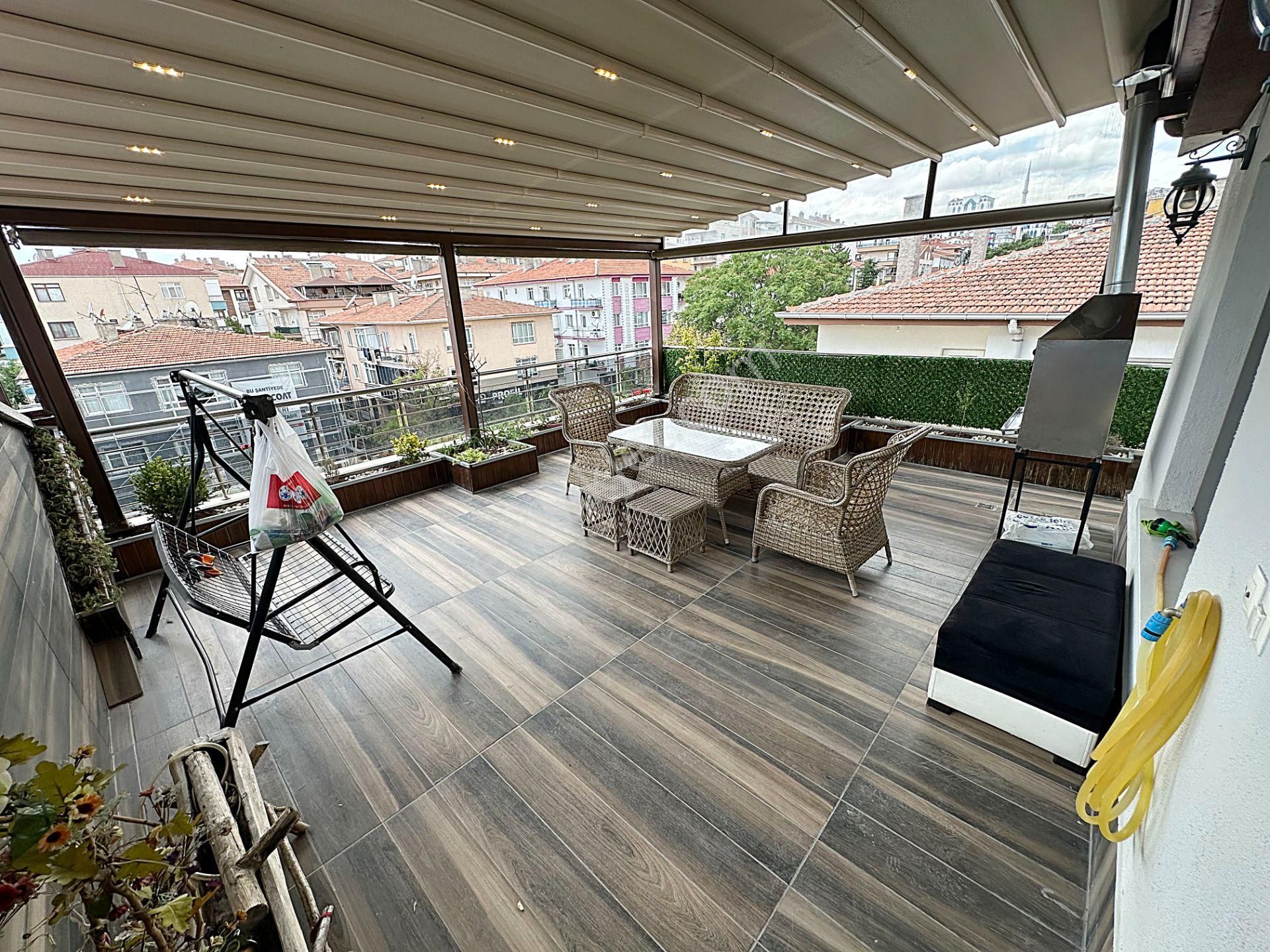 Ayvalı Cadde Üzerin'de 1.kalite Özel Yapımlı Dublex Daire - Görsel 2