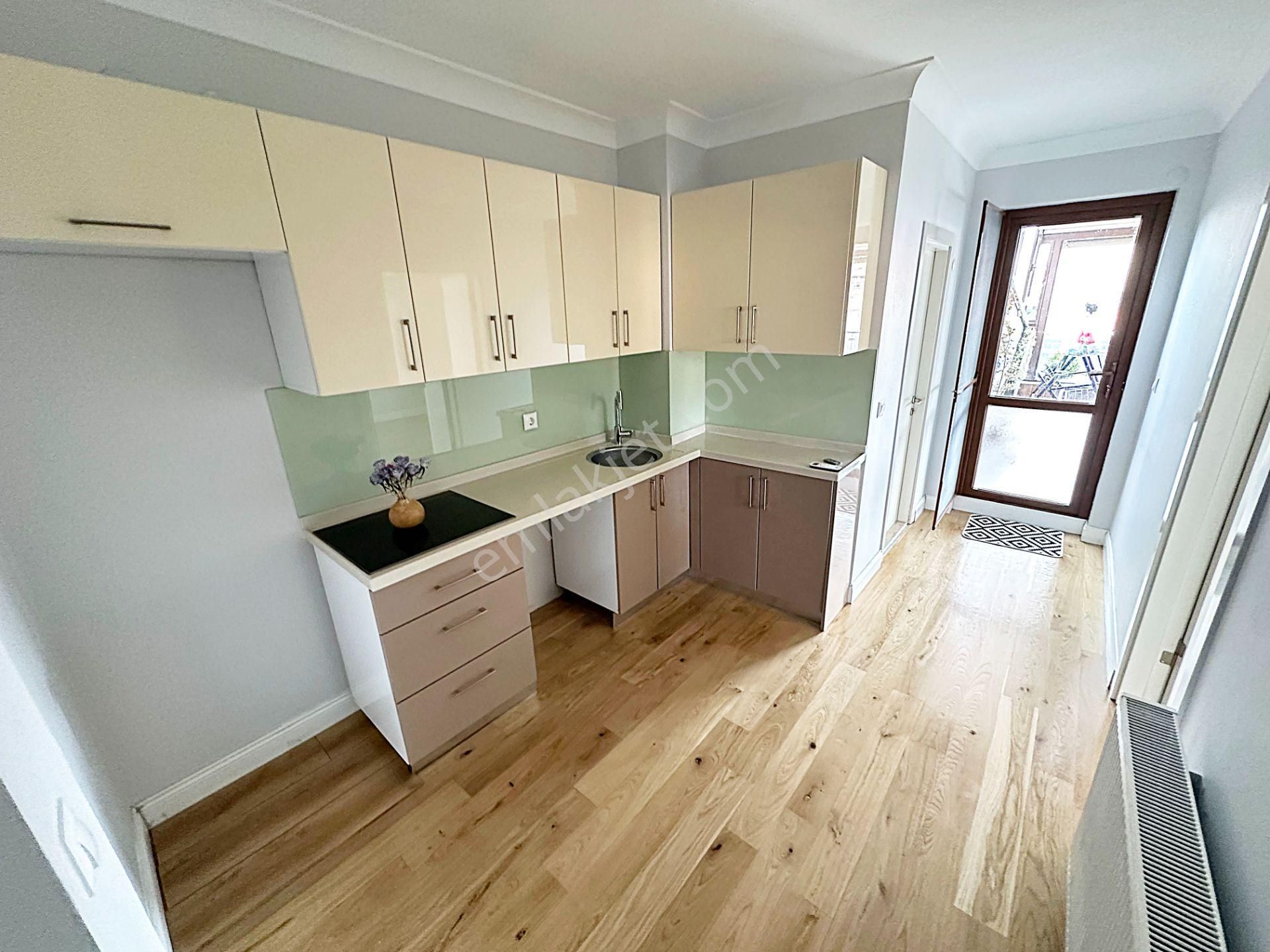 Ayvalı Cadde Üzerin'de 1.kalite Özel Yapımlı Dublex Daire - Görsel 28