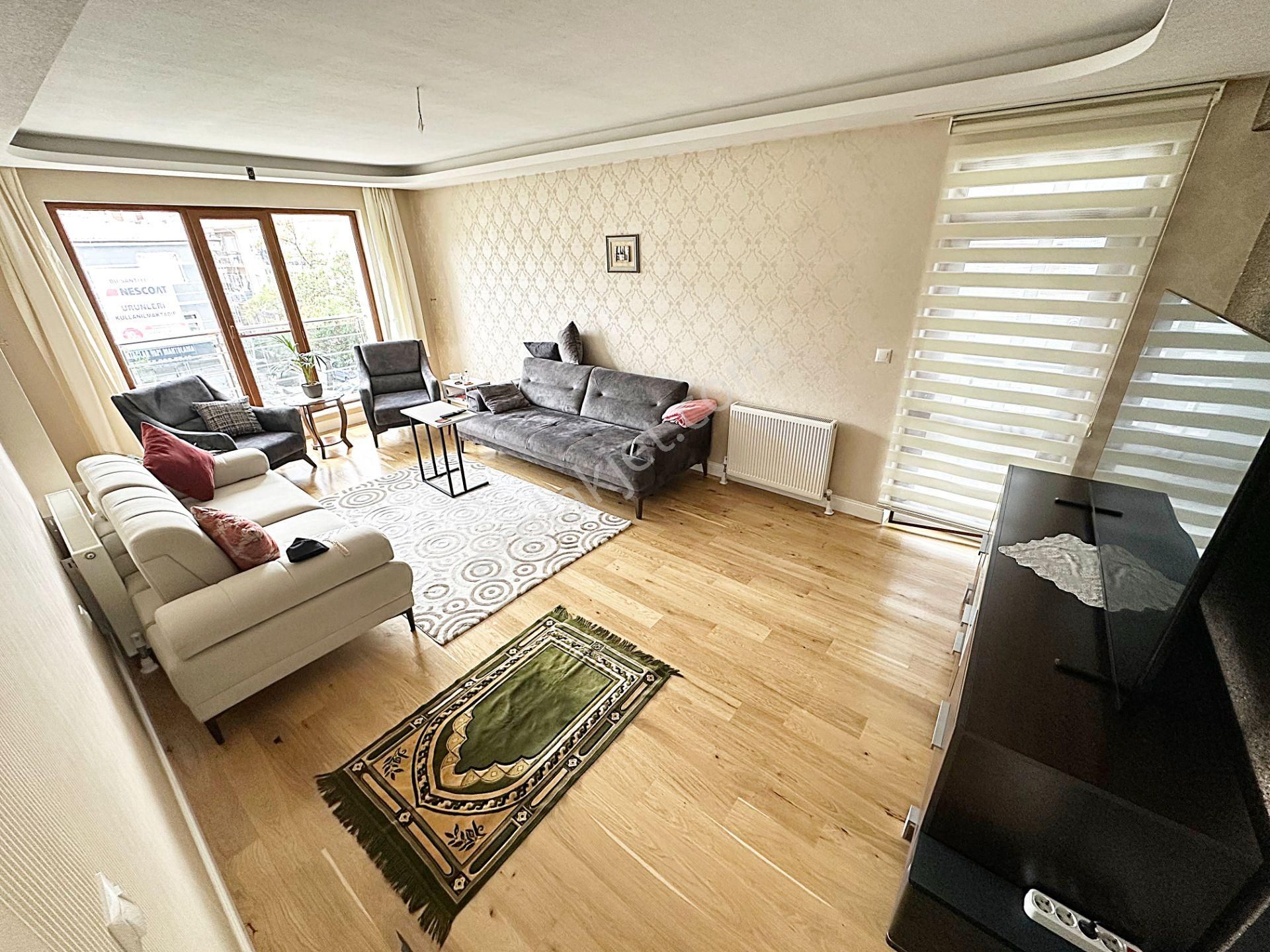 Ayvalı Cadde Üzerin'de 1.kalite Özel Yapımlı Dublex Daire - Görsel 10