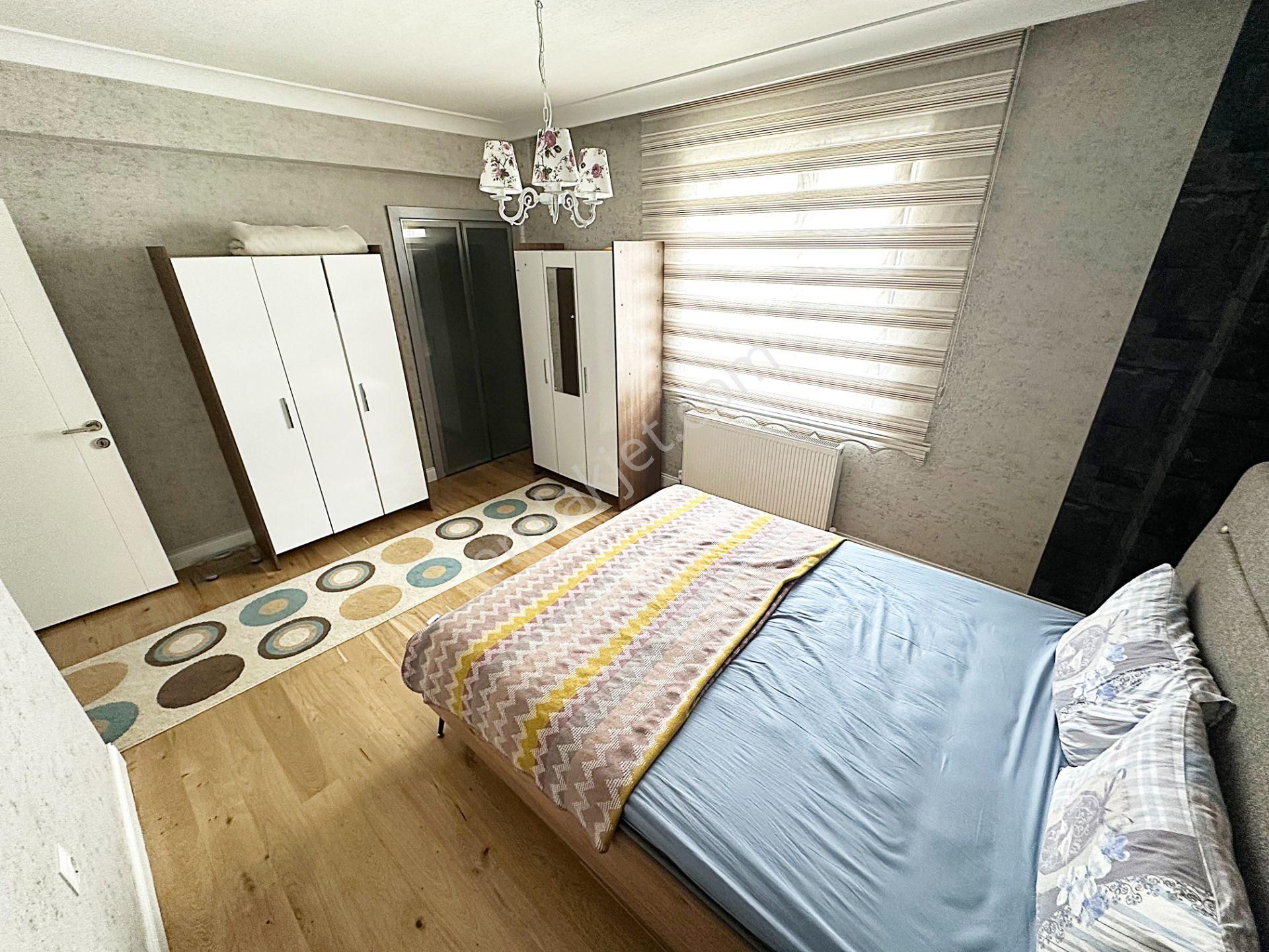 Ayvalı Cadde Üzerin'de 1.kalite Özel Yapımlı Dublex Daire - Görsel 21