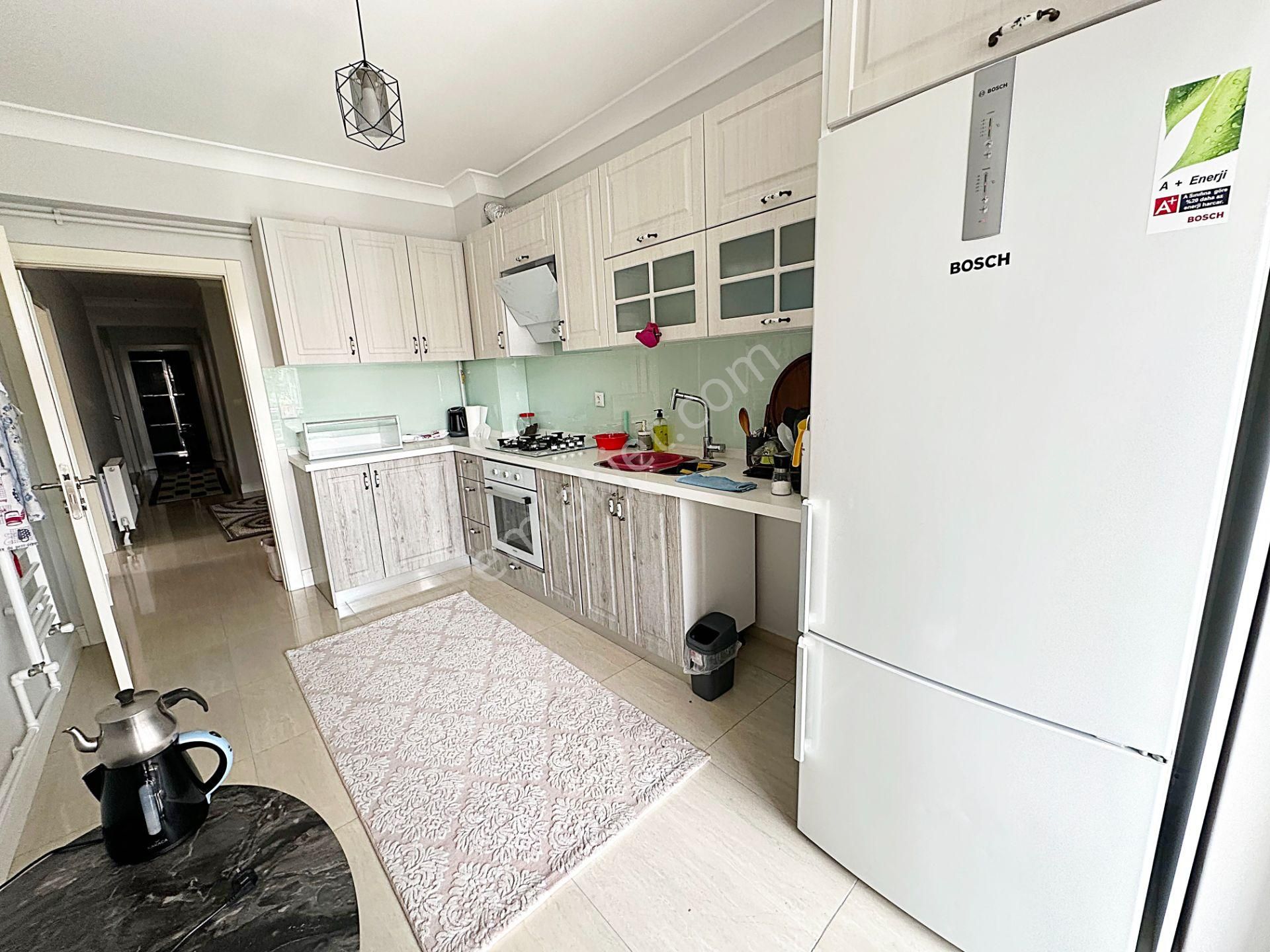 Ayvalı Cadde Üzerin'de 1.kalite Özel Yapımlı Dublex Daire - Görsel 8