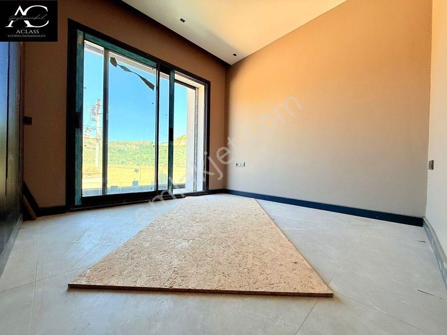 Butik Bir Sıte Icerisinde-özel Havuz-otopark-bahçe-merkezi-ultra Lüx-450 M2-tamamı Müstakil - Görsel 29