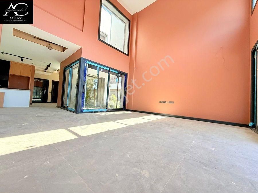Butik Bir Sıte Icerisinde-özel Havuz-otopark-bahçe-merkezi-ultra Lüx-450 M2-tamamı Müstakil - Görsel 15