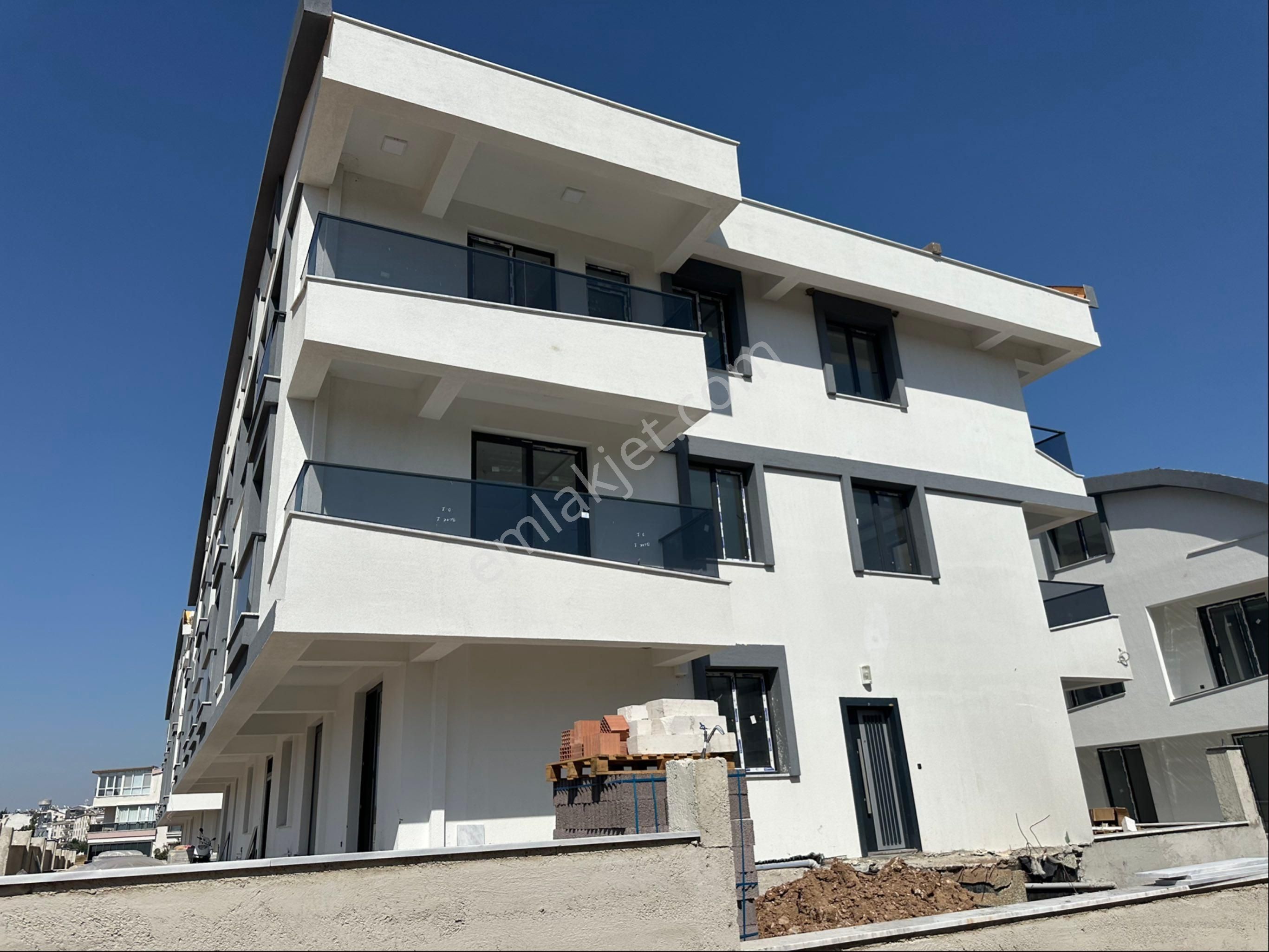 Didim Efelerde 3+1 Ayrı Mutfak Deniz Manzaralı Asansörlü Daire