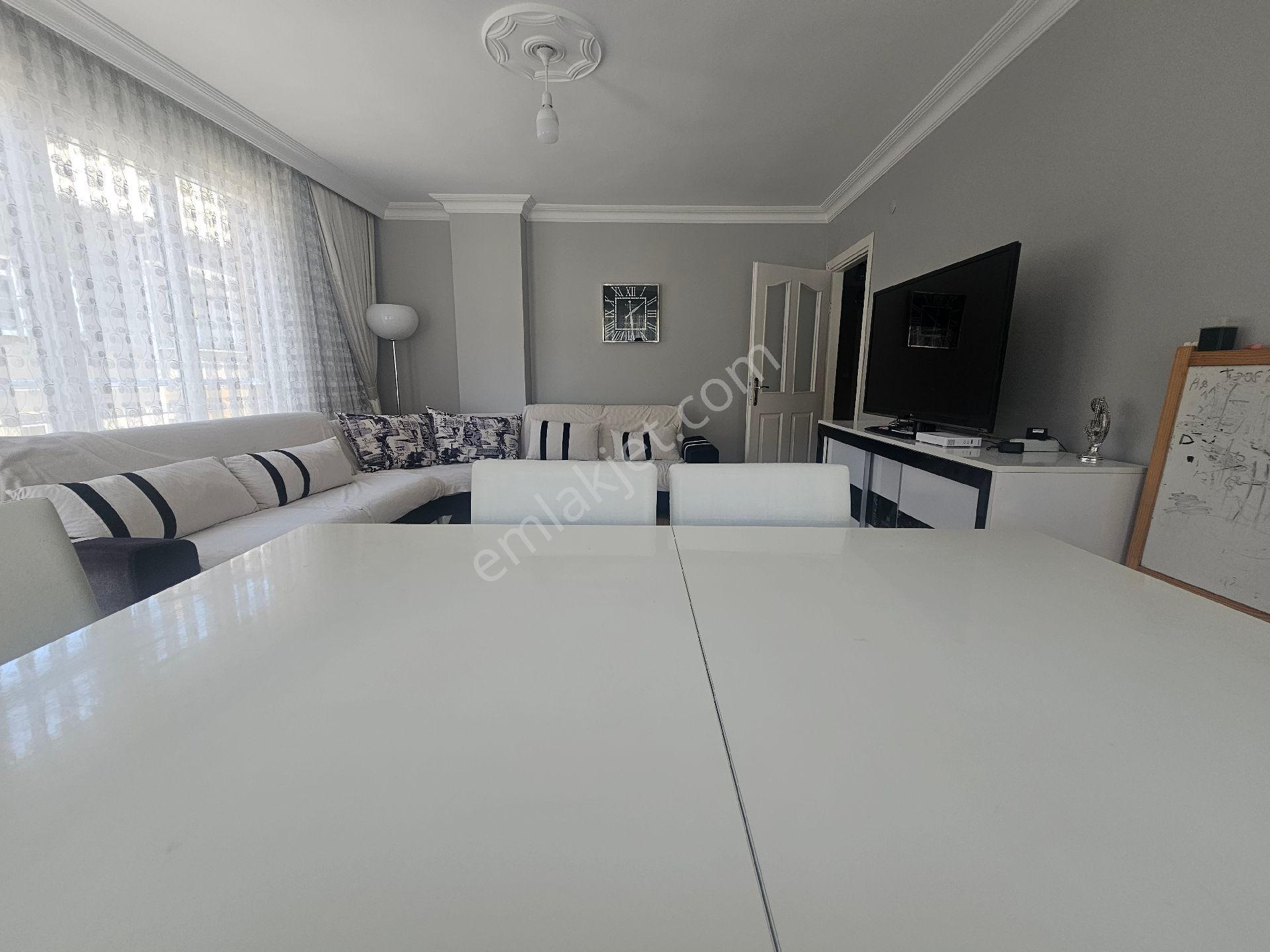 Esenyurt 2+1 Tek Daire Üzeri Kullanışlı Daire - Görsel 3
