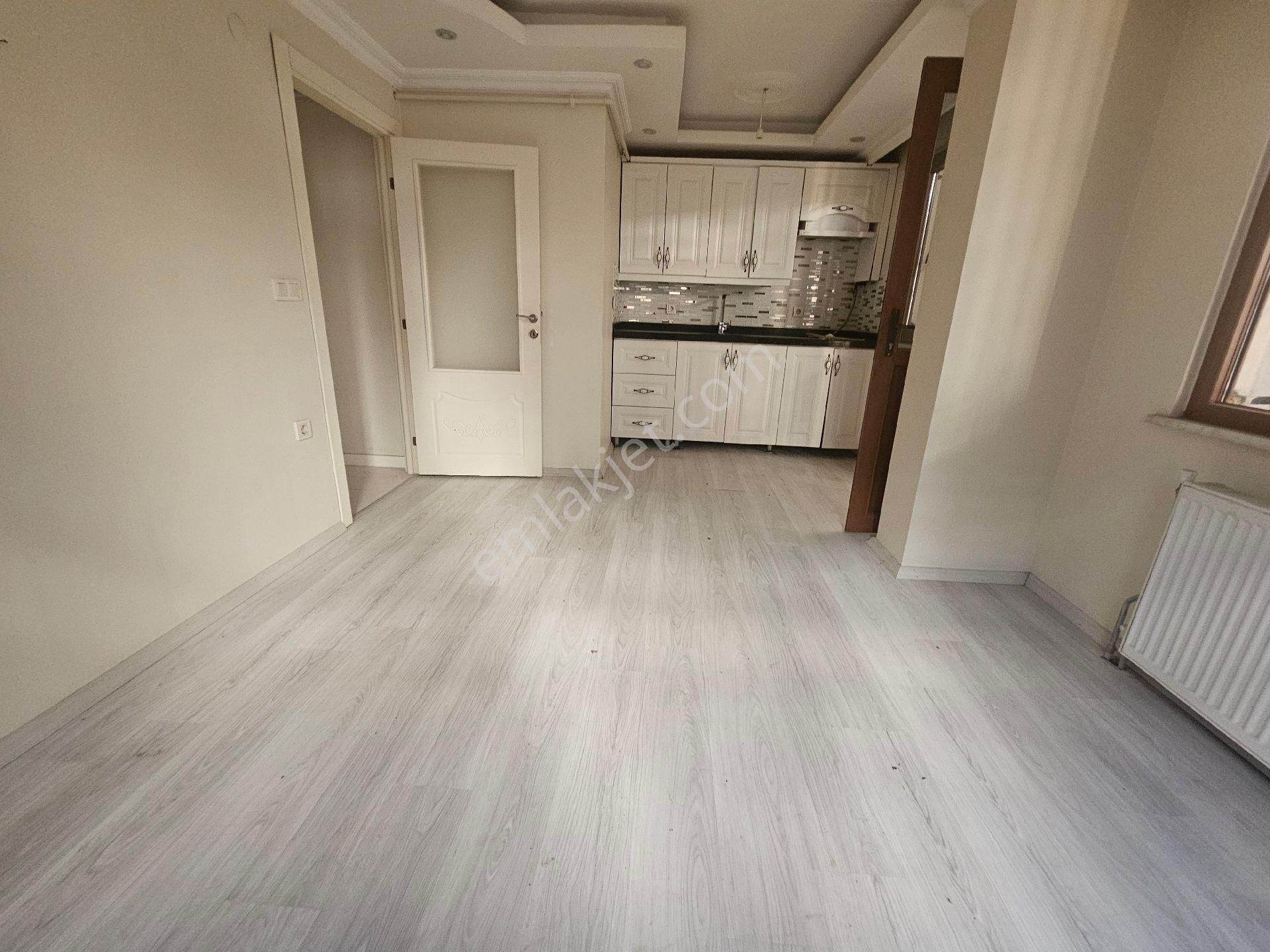 Avcılar Merkez'de 2+1 Müstakil Bahçeli Daire - Görsel 9