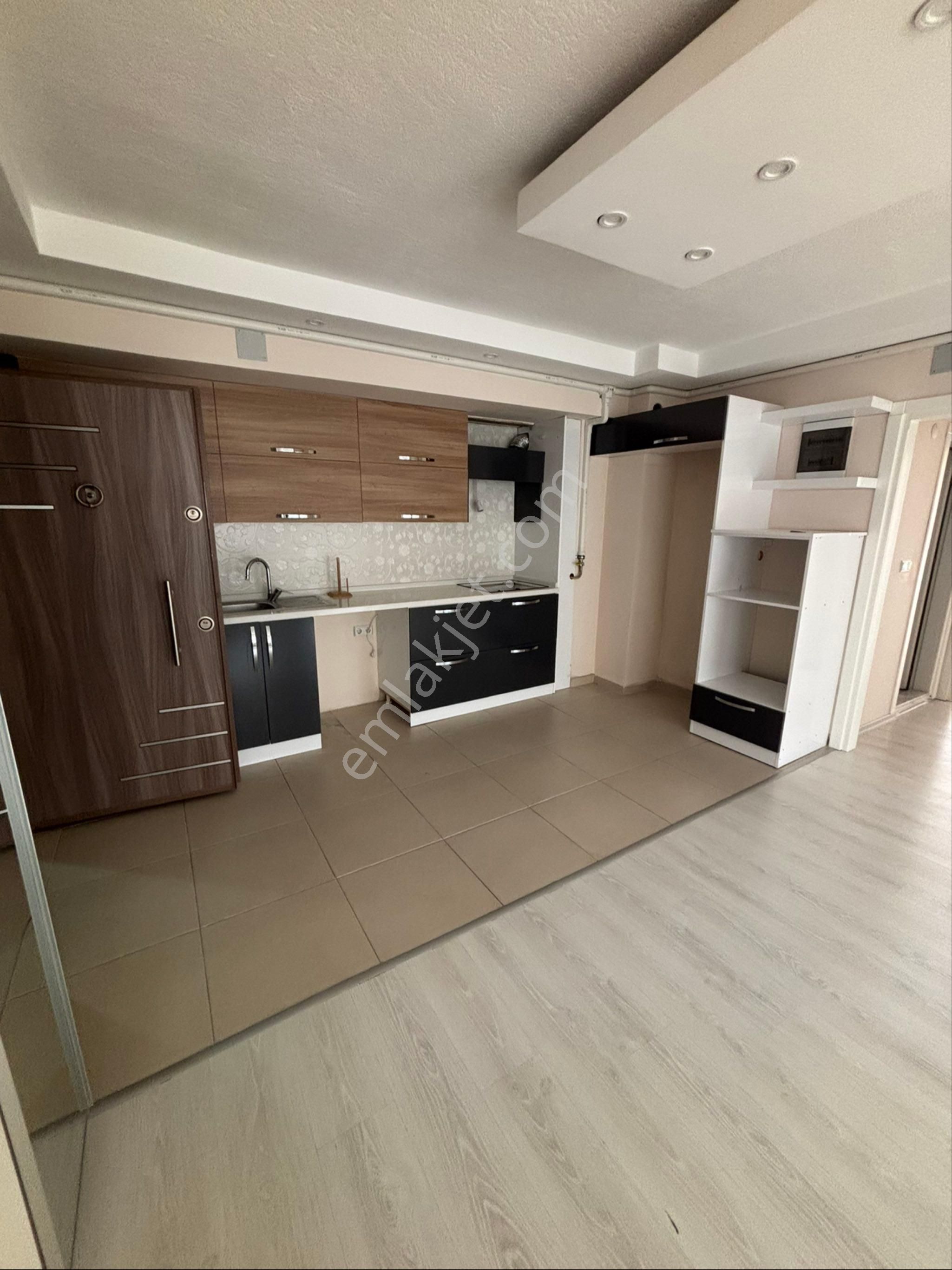 📍 Aydın / Nazilli Zafer Mahallesinde 2+1 Dogalgazlı Kiralık Daire
