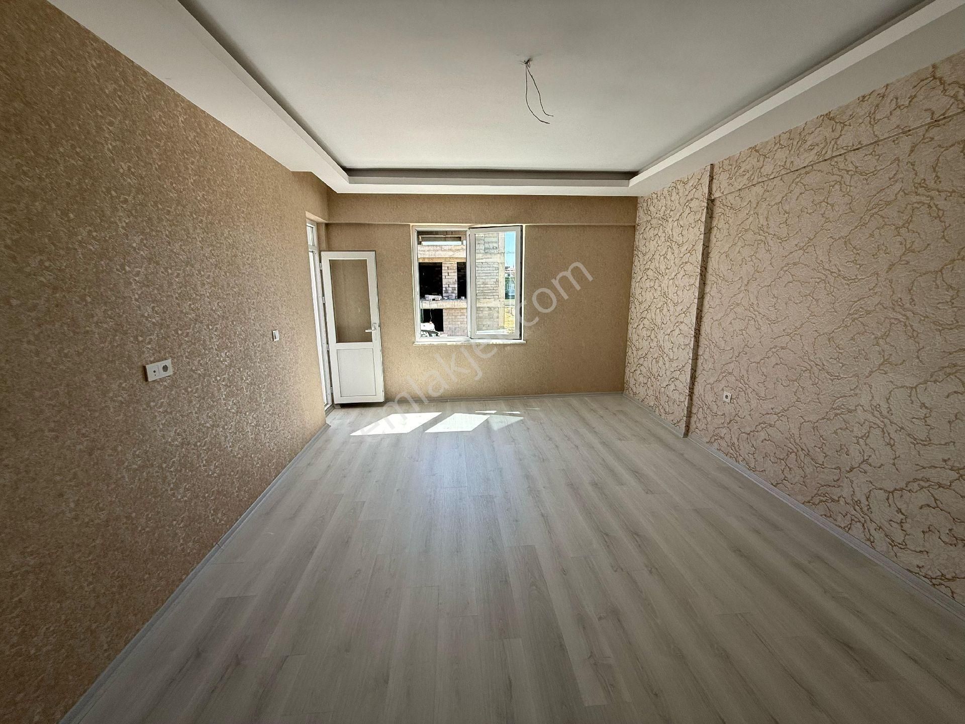 Beykent'te 1 Ci Etapta Satlık 2+1 Daire