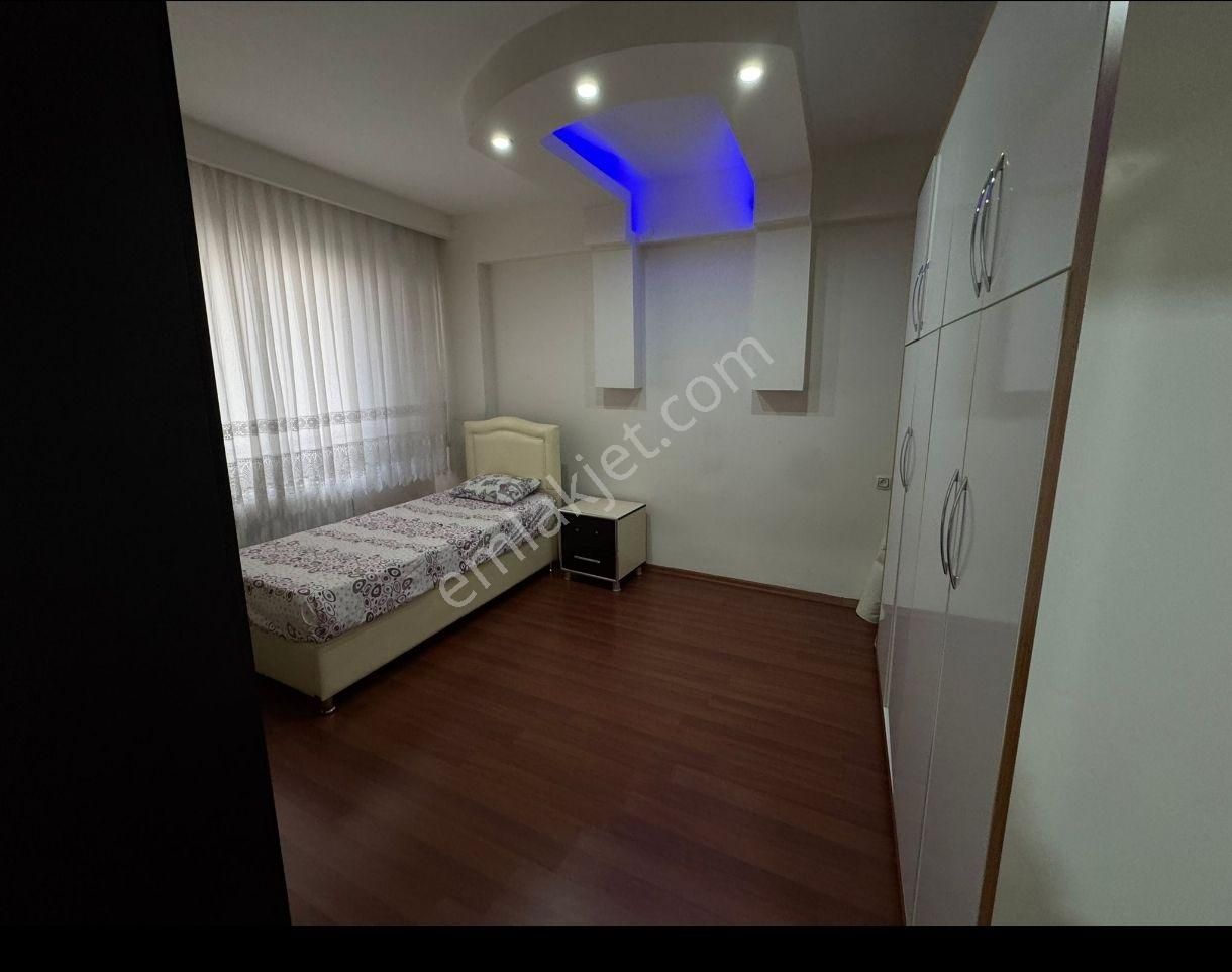 Bağcılar Yeni Hâl Karşısı 3+1 Satiılık Daire
