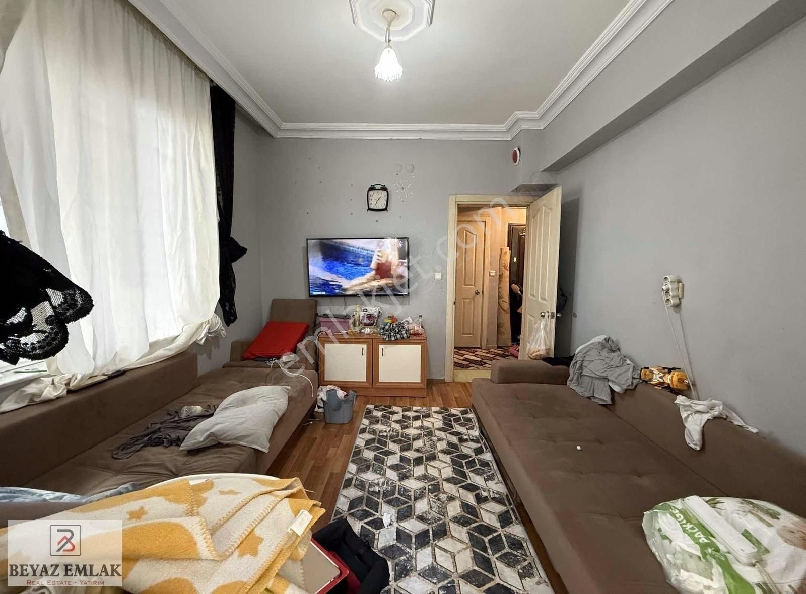 " Tramvay Yakını " Gündoğdu'da 1+1 Her Şey Ayrı Giriş Kat