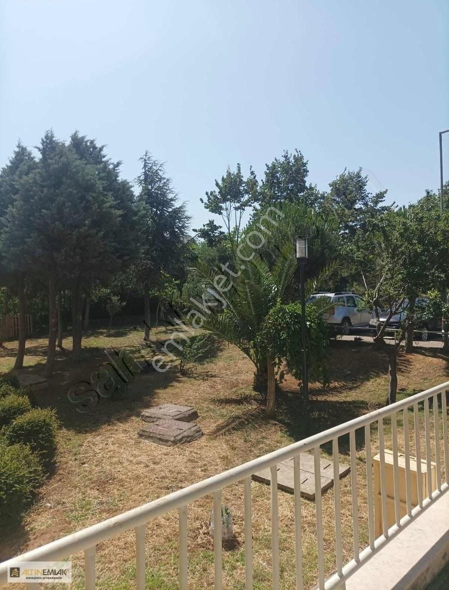Altın Emlaktan Kayaşehir 9.bölgede Satılık 2+1 Daire