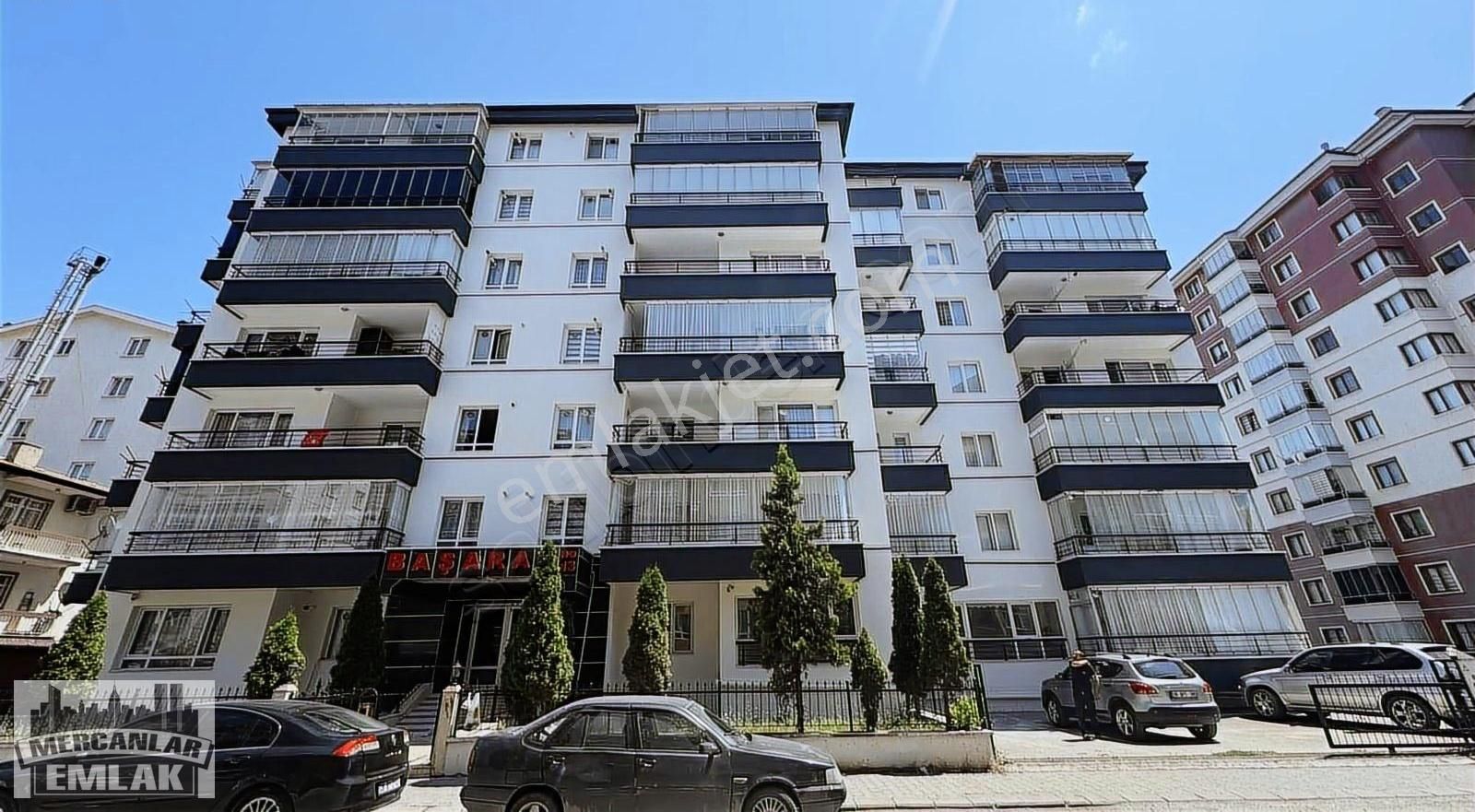 Mercanlardan Özevler'de Satılık 3+1 Daire