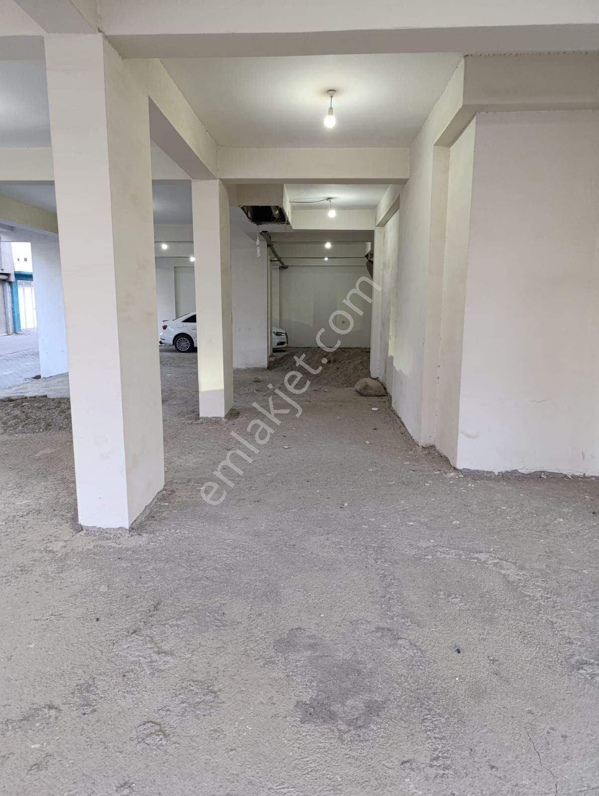 Emlak 72 ' Den Petrolkent Mahalle' Sinde Kiralık Dükkan - Görsel 5